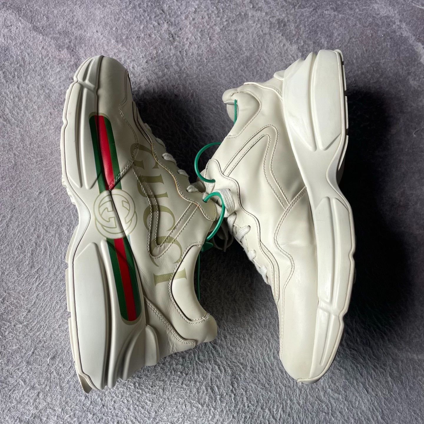 Gucci Gucci White Lowtop Sneakers 44 Men Size US 10.5 / EU 43-44 - 7 Thumbnail