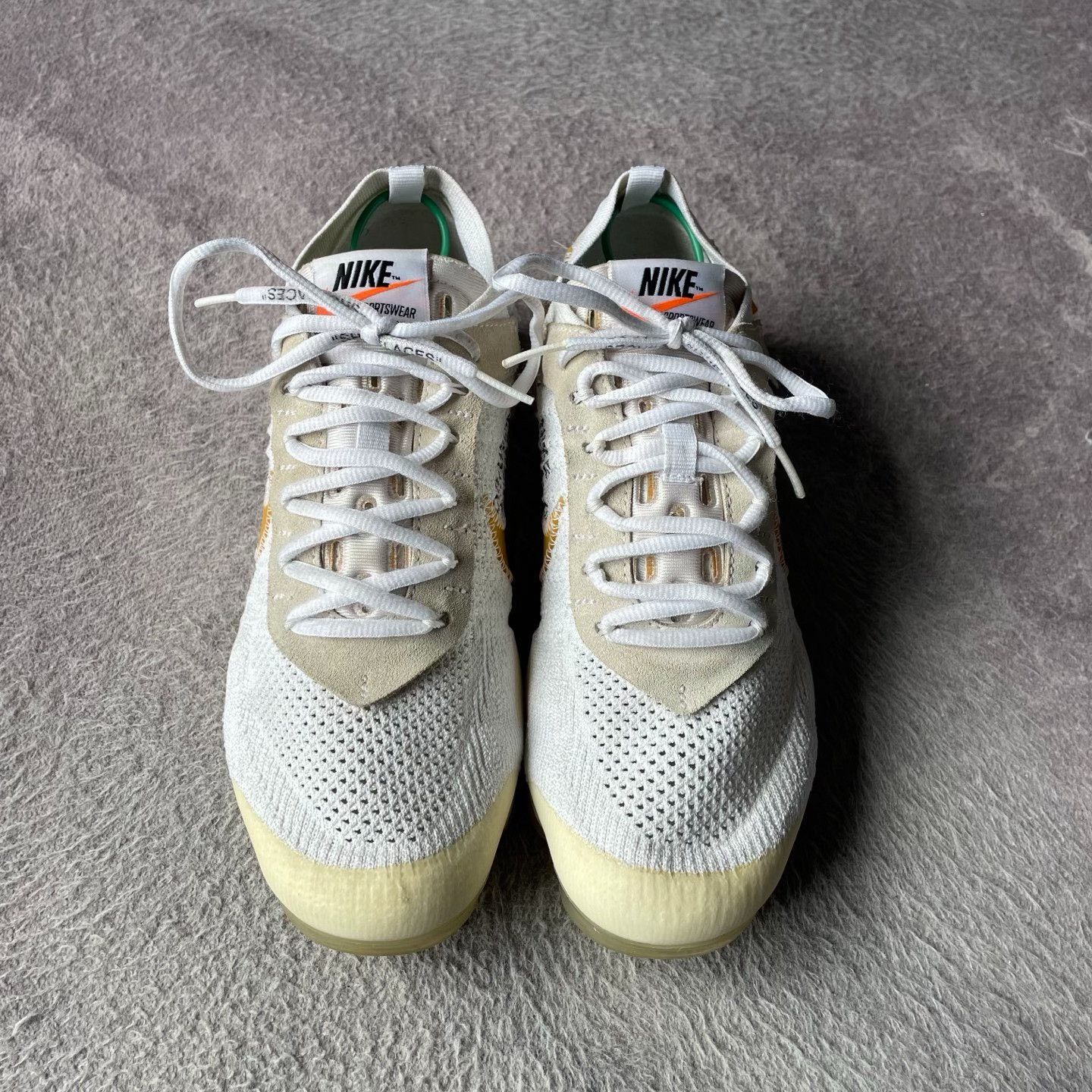 Nike Nike White Lowtop Sneakers 42 Men Size US 9 / EU 42 - 2 Thumbnail