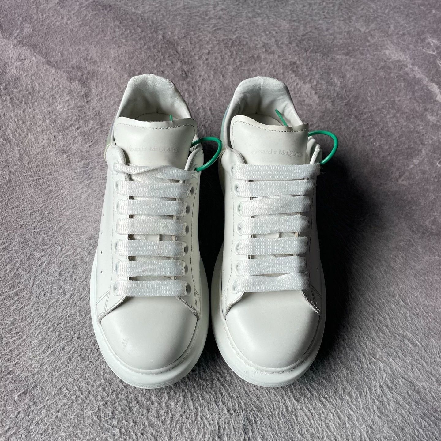 Alexander McQueen Alexander McQueen Laser White Lowtop Sneakers 37 Women Size US 6.5 / IT 36.5 - 2 Thumbnail