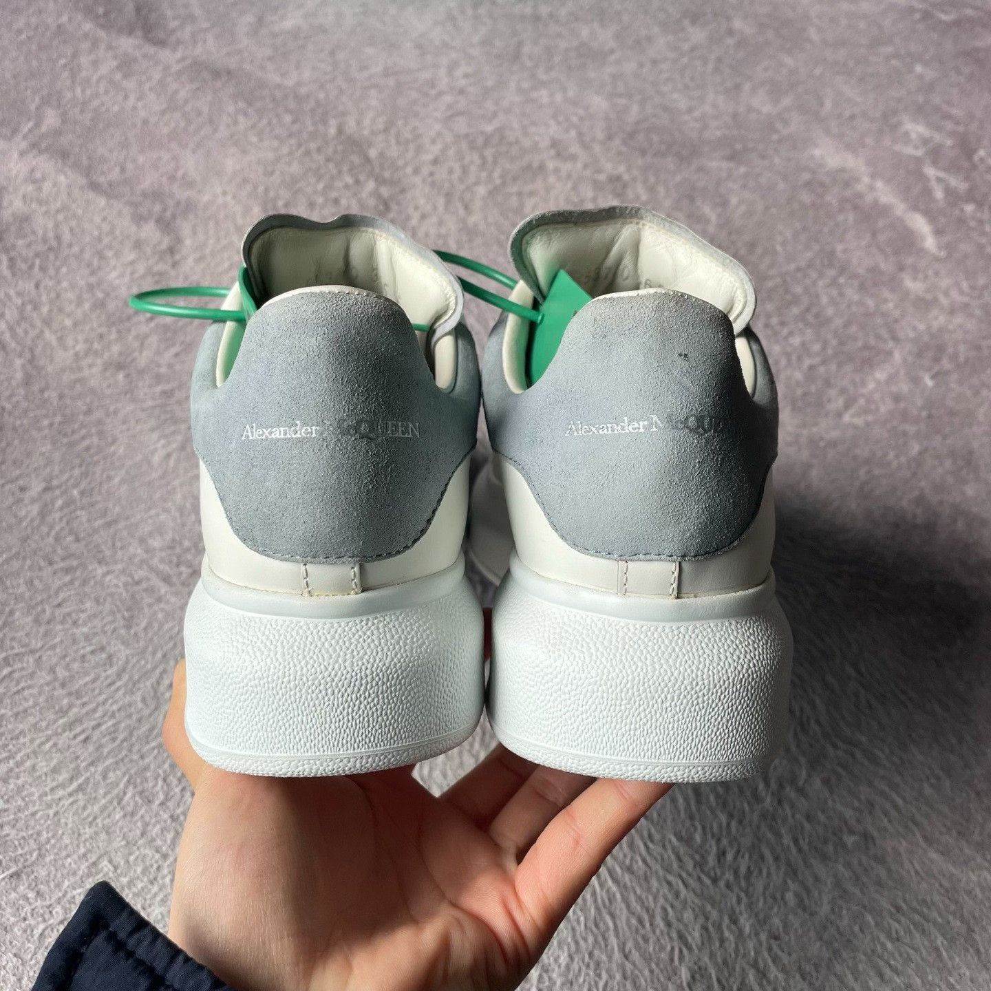 Alexander McQueen Alexander McQueen White Lowtop Sneakers 36 Women Size US 6 / IT 36 - 3 Thumbnail