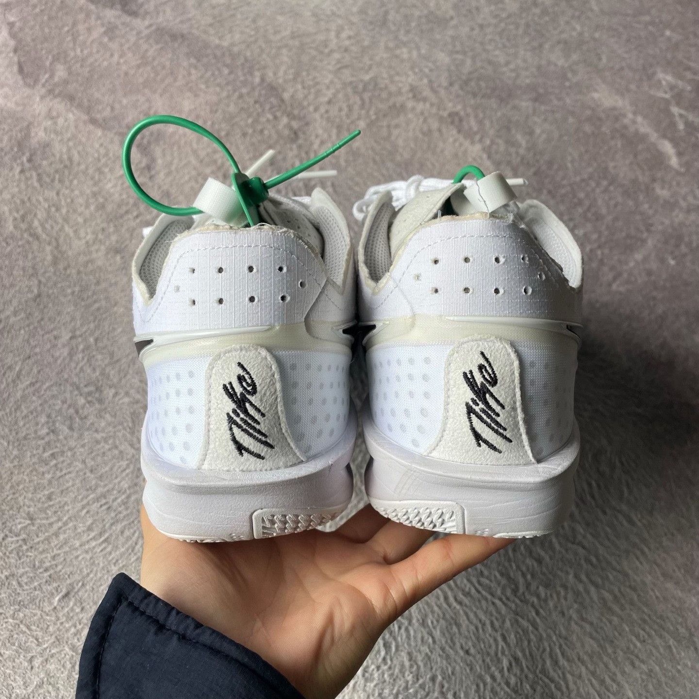 Nike Nike White Lowtop Sneakers 44 Men Size US 10.5 / EU 43-44 - 3 Thumbnail