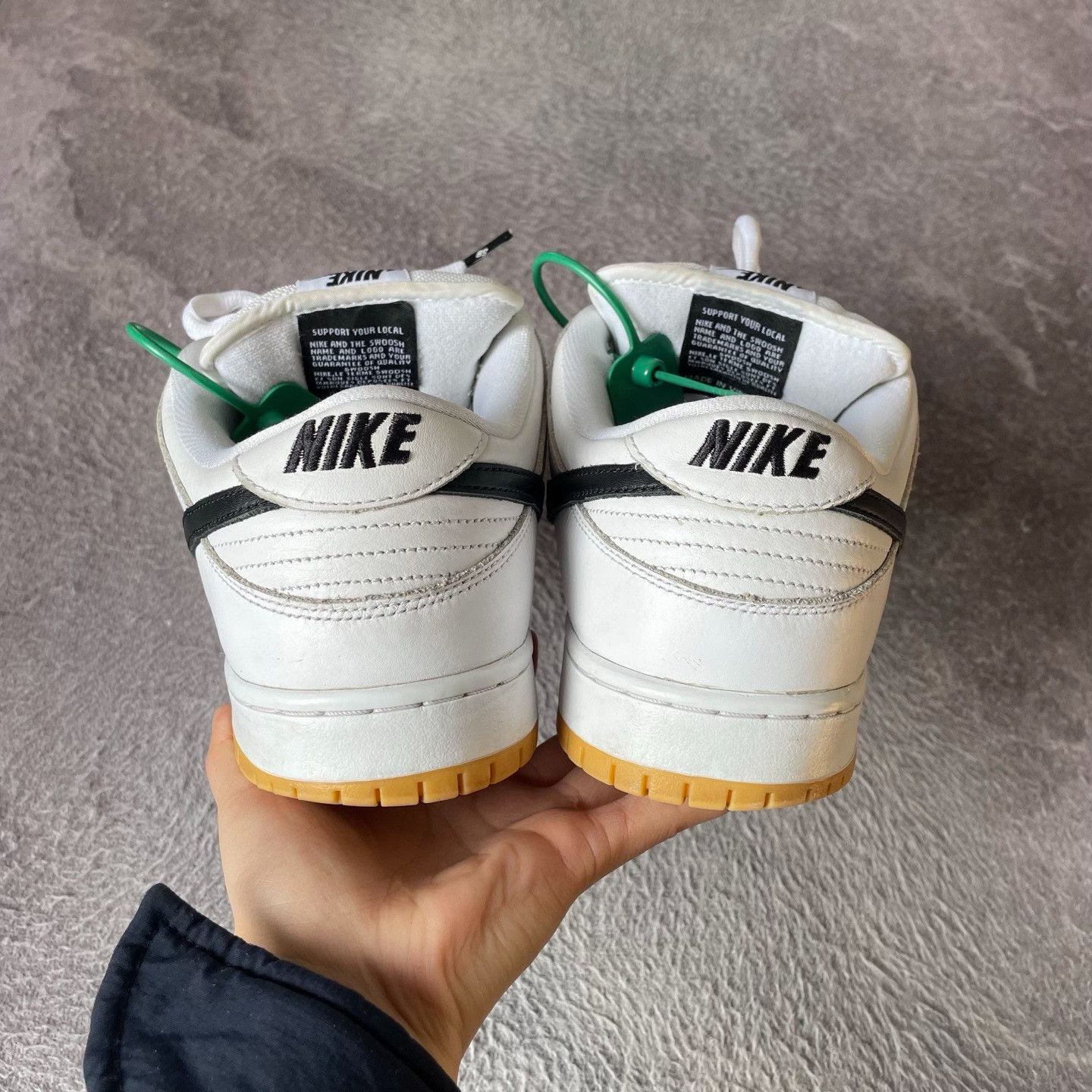 Nike Nike White Lowtop Sneakers 46 Men Size US 12 / EU 45 - 3 Thumbnail