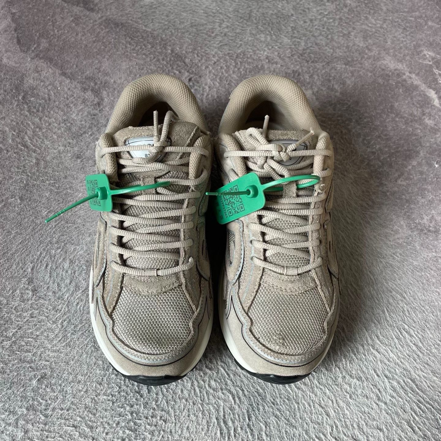 Dior Dior Gray Lowtop Sneakers 30 Men Size US 10 / EU 43 - 2 Thumbnail