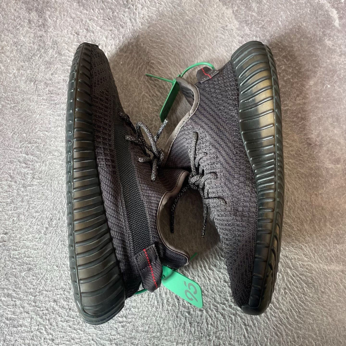 Yeezy Yeezy Black Lowtop Sneakers 44 Men Size US 10.5 / EU 43-44 - 7 Thumbnail