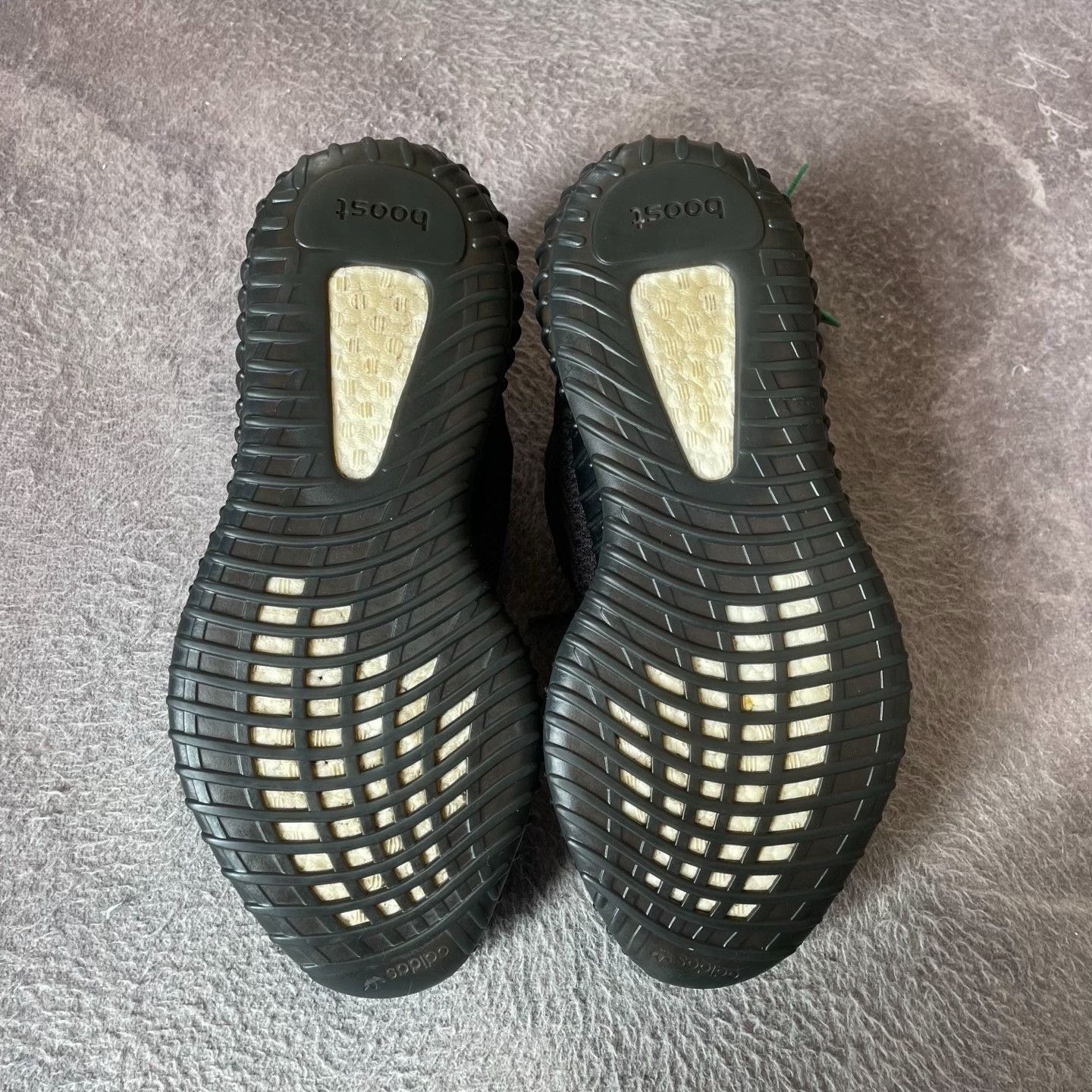 Yeezy Yeezy Black Lowtop Sneakers 44 Men Size US 10.5 / EU 43-44 - 4 Thumbnail