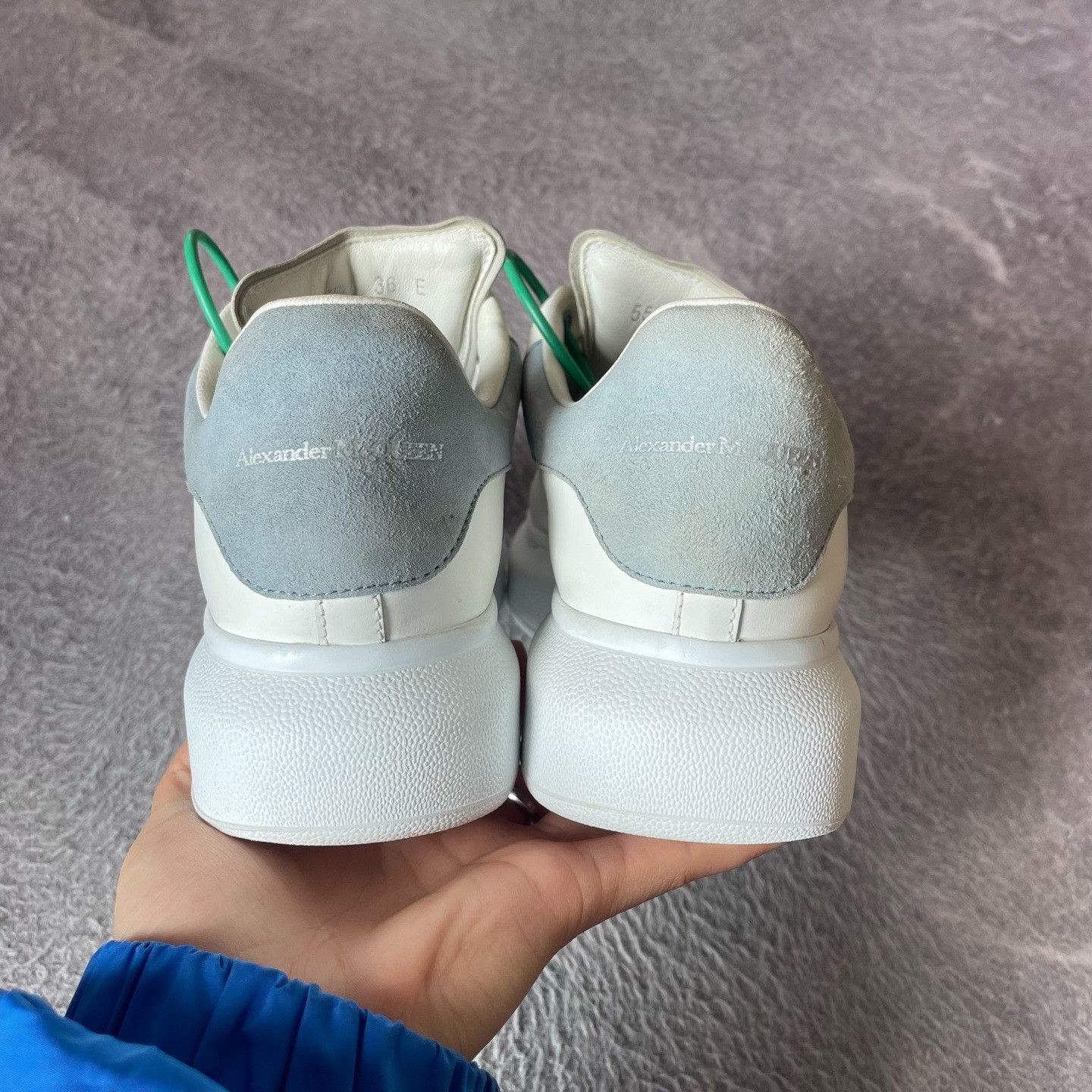 Alexander McQueen Alexander McQueen Blue Lowtop Sneakers 36 Women Size US 6 / IT 36 - 3 Thumbnail