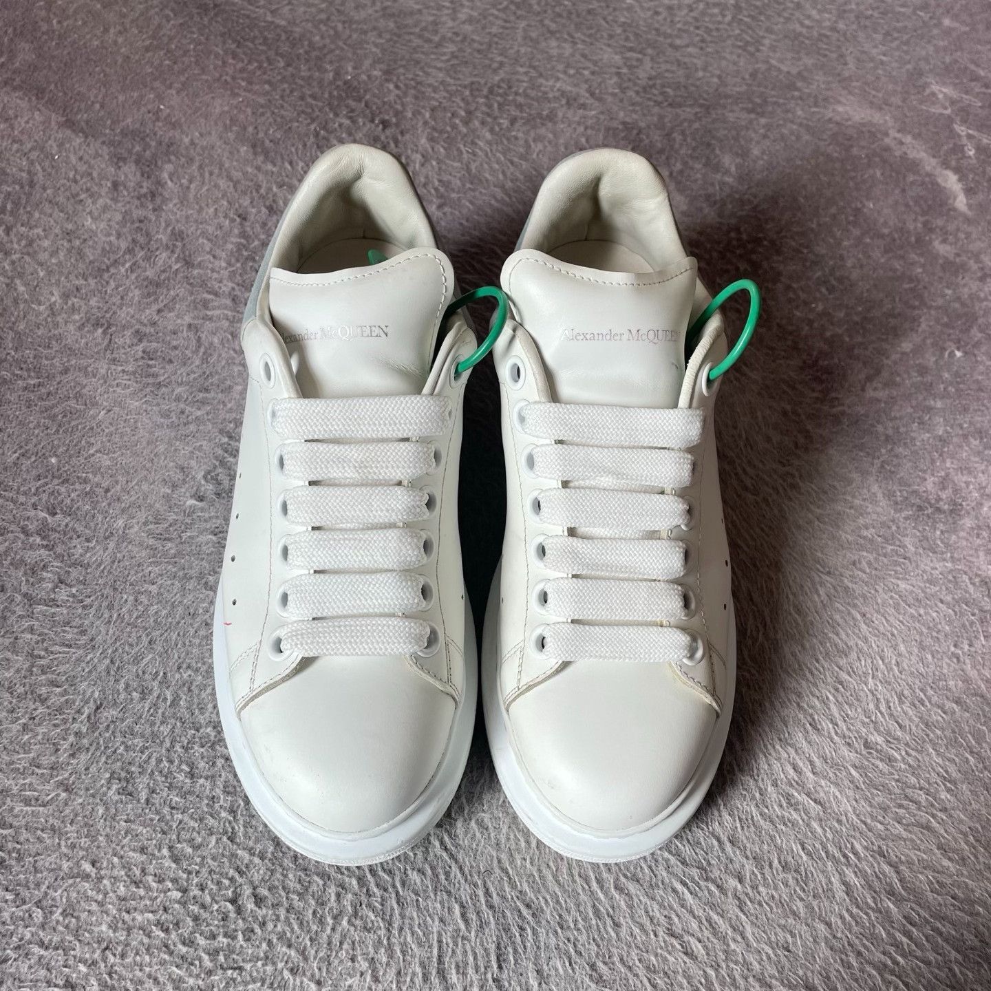 Alexander McQueen Alexander McQueen Blue Lowtop Sneakers 36 Women Size US 6 / IT 36 - 2 Thumbnail