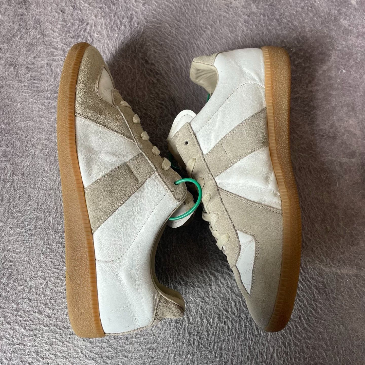 Gucci Gucci White Lowtop Sneakers S Men Size US 10 / EU 43 - 8 Thumbnail
