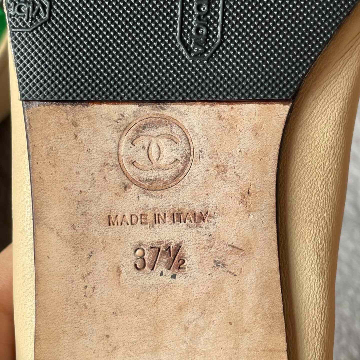 Chanel Chanel Black Lowtop Sneakers 37 Women Size US 6.5 / IT 36.5 - 6 Thumbnail