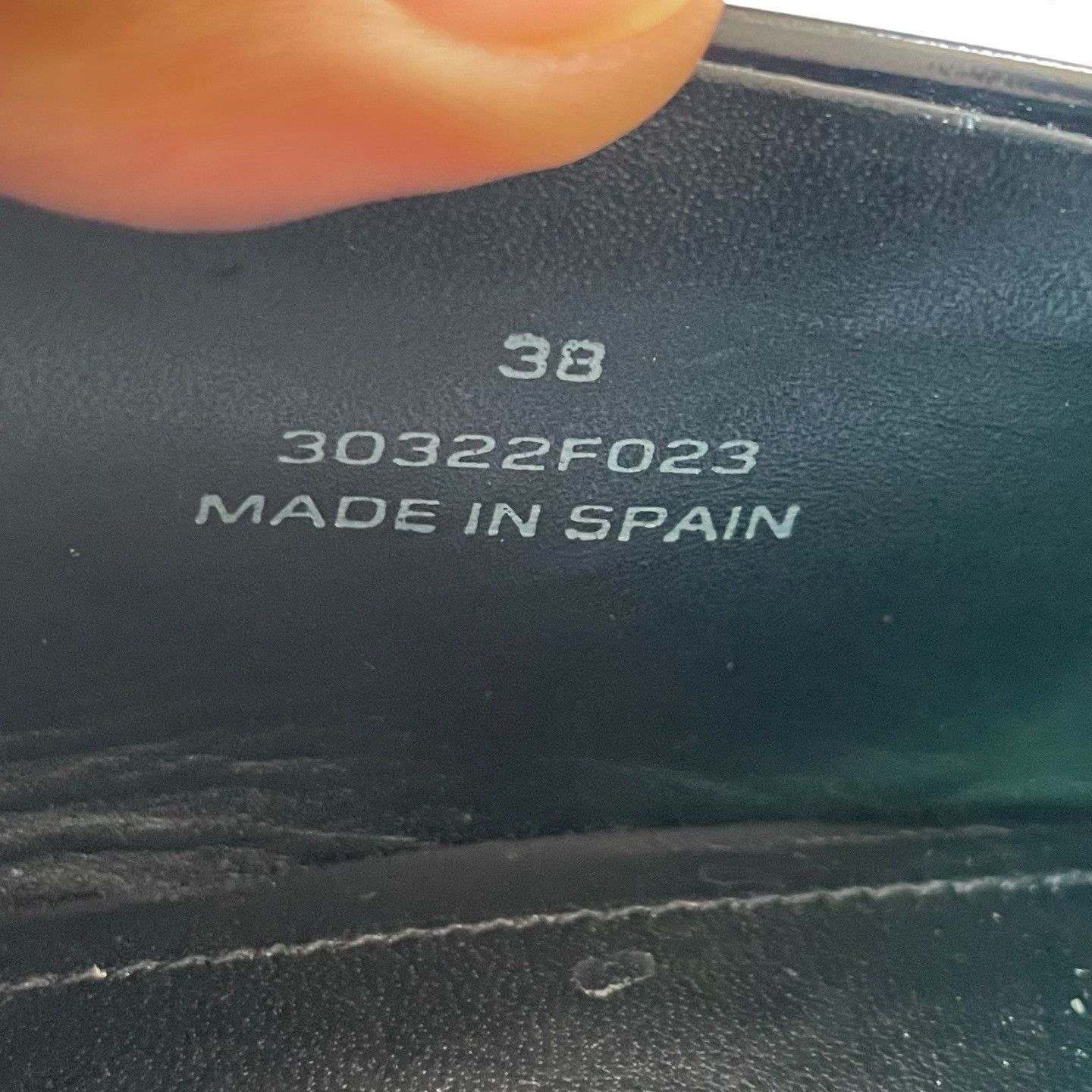 Prada Prada Black Lowtop Sneakers 38 Women Size US 7.5 / IT 37.5 - 6 Thumbnail