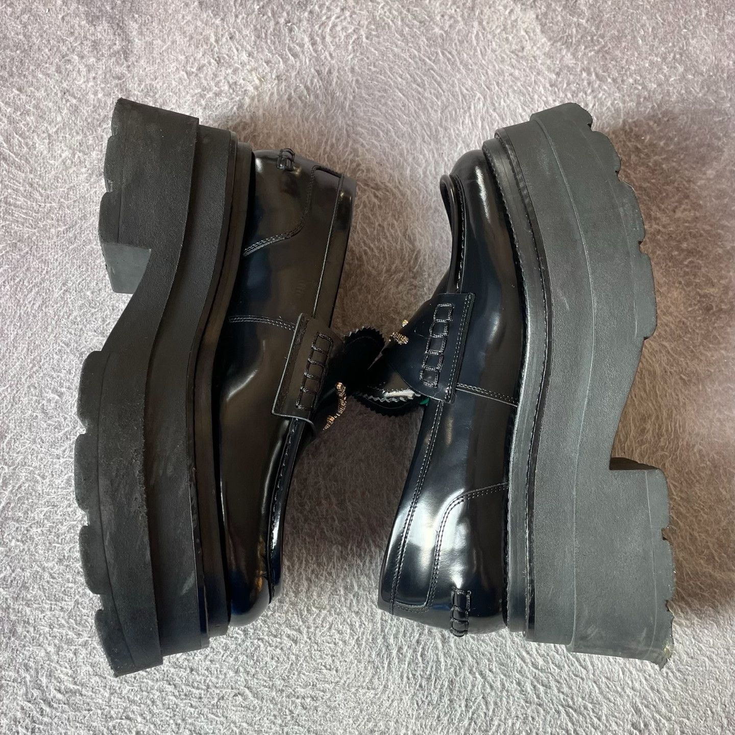 Prada Prada Black Lowtop Sneakers 38 Women Size US 7.5 / IT 37.5 - 8 Thumbnail