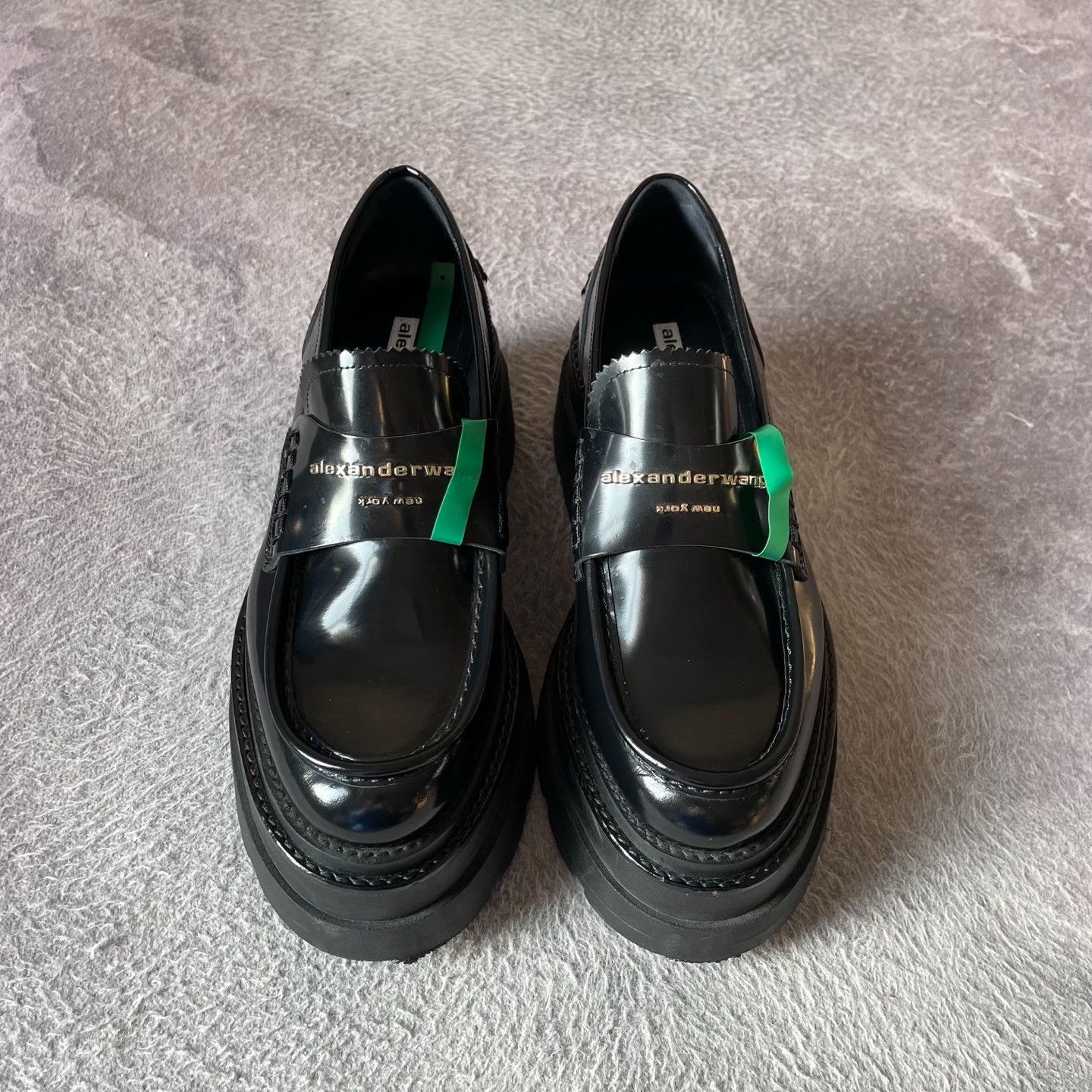 Prada Prada Black Lowtop Sneakers 38 Women Size US 7.5 / IT 37.5 - 2 Thumbnail