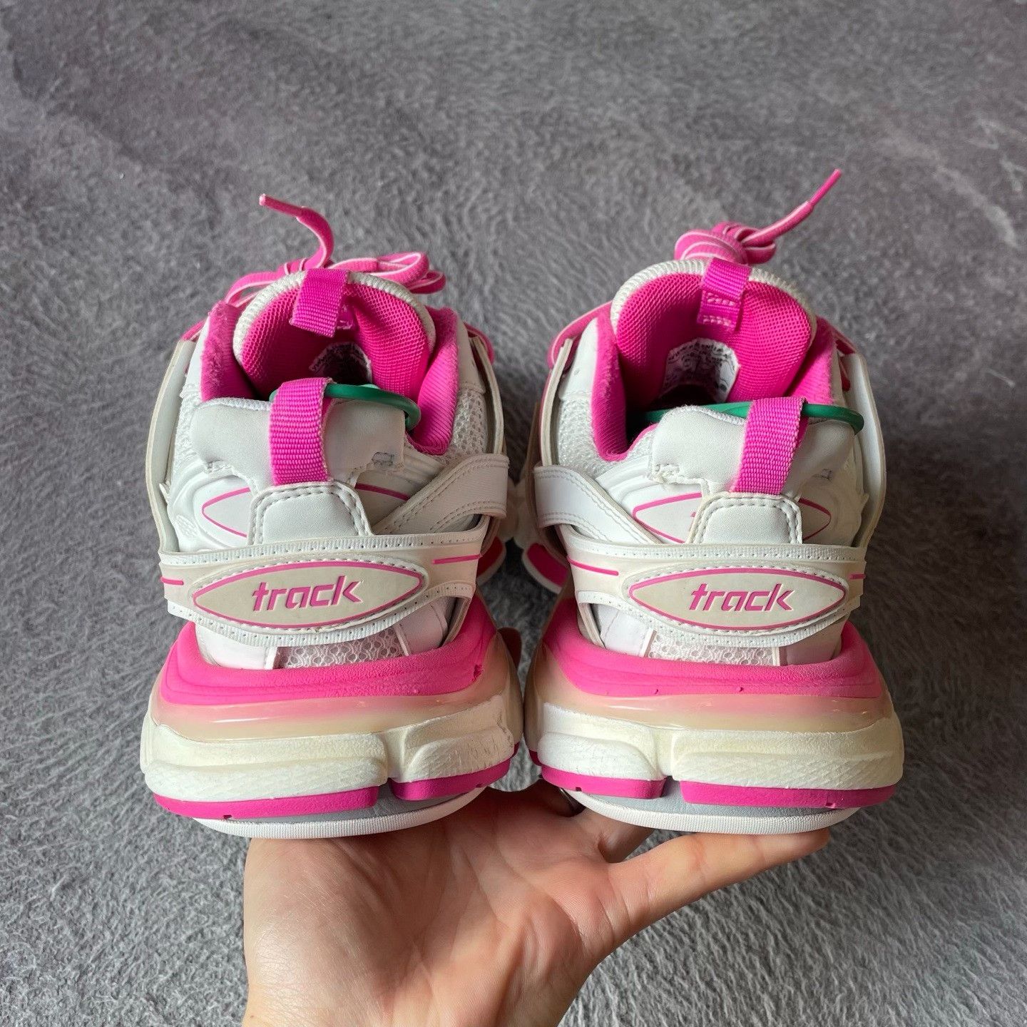 Balenciaga Balenciaga Pink Lowtop Sneakers 35 Women Size US 5 / IT 35 - 3 Thumbnail