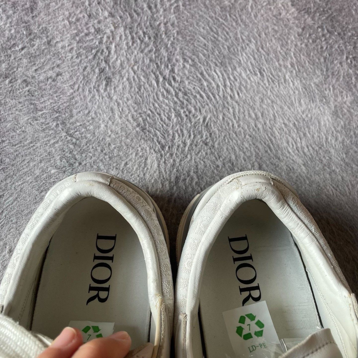 Dior Dior White Lowtop Sneakers 33 Men Size US 5 / EU 37 - 8 Thumbnail