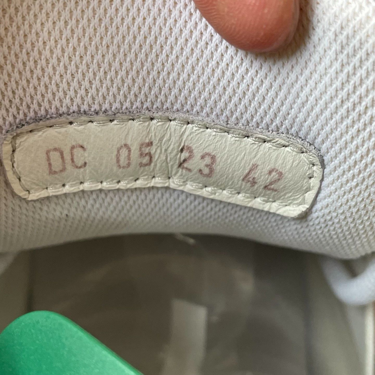 Dior Dior White Lowtop Sneakers 30 Men Size US 10 / EU 43 - 6 Thumbnail