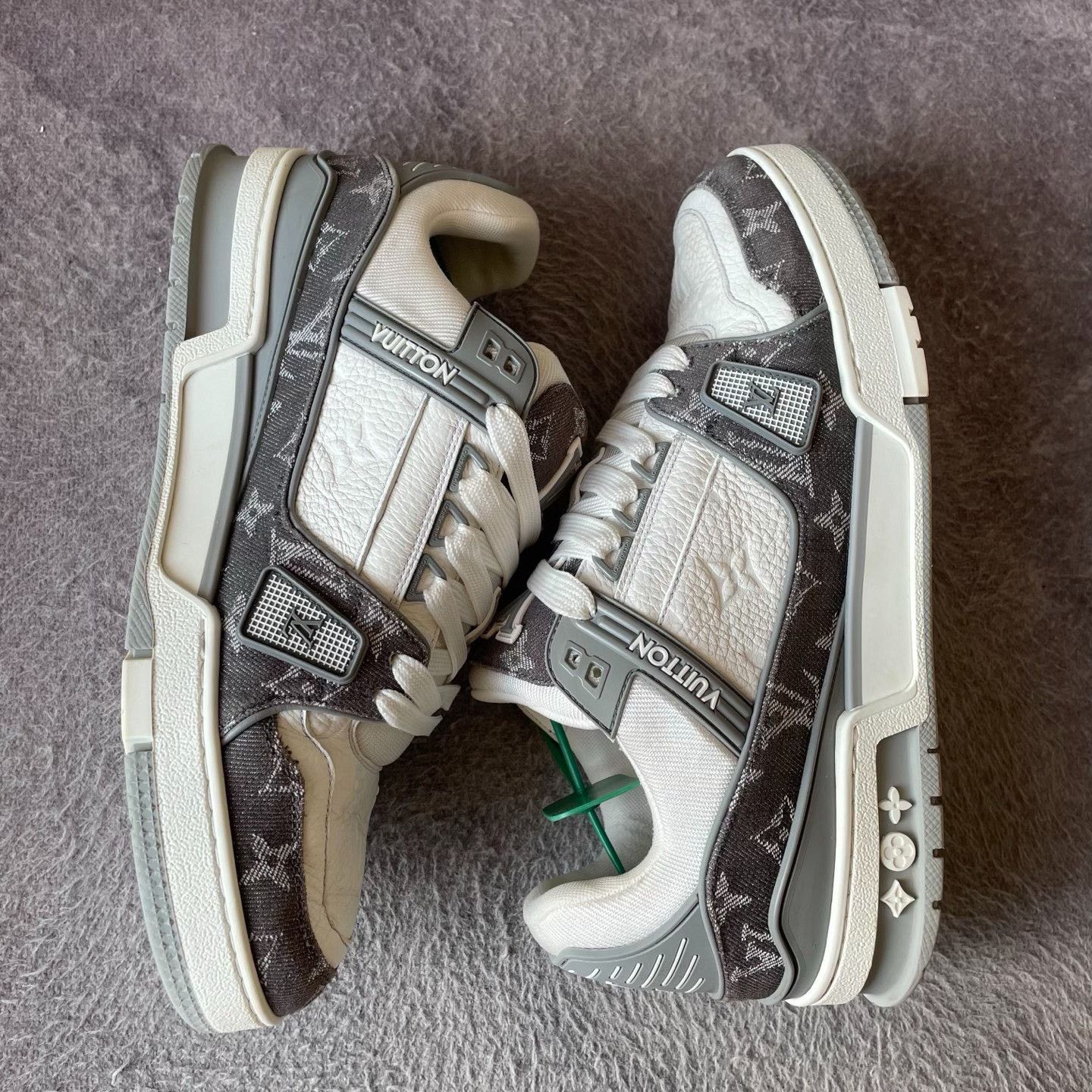 Louis Vuitton Louis Vuitton Training Denim White Lowtop Sneakers 41 Men Size US 8.5 / EU 41-42 - 7 Thumbnail