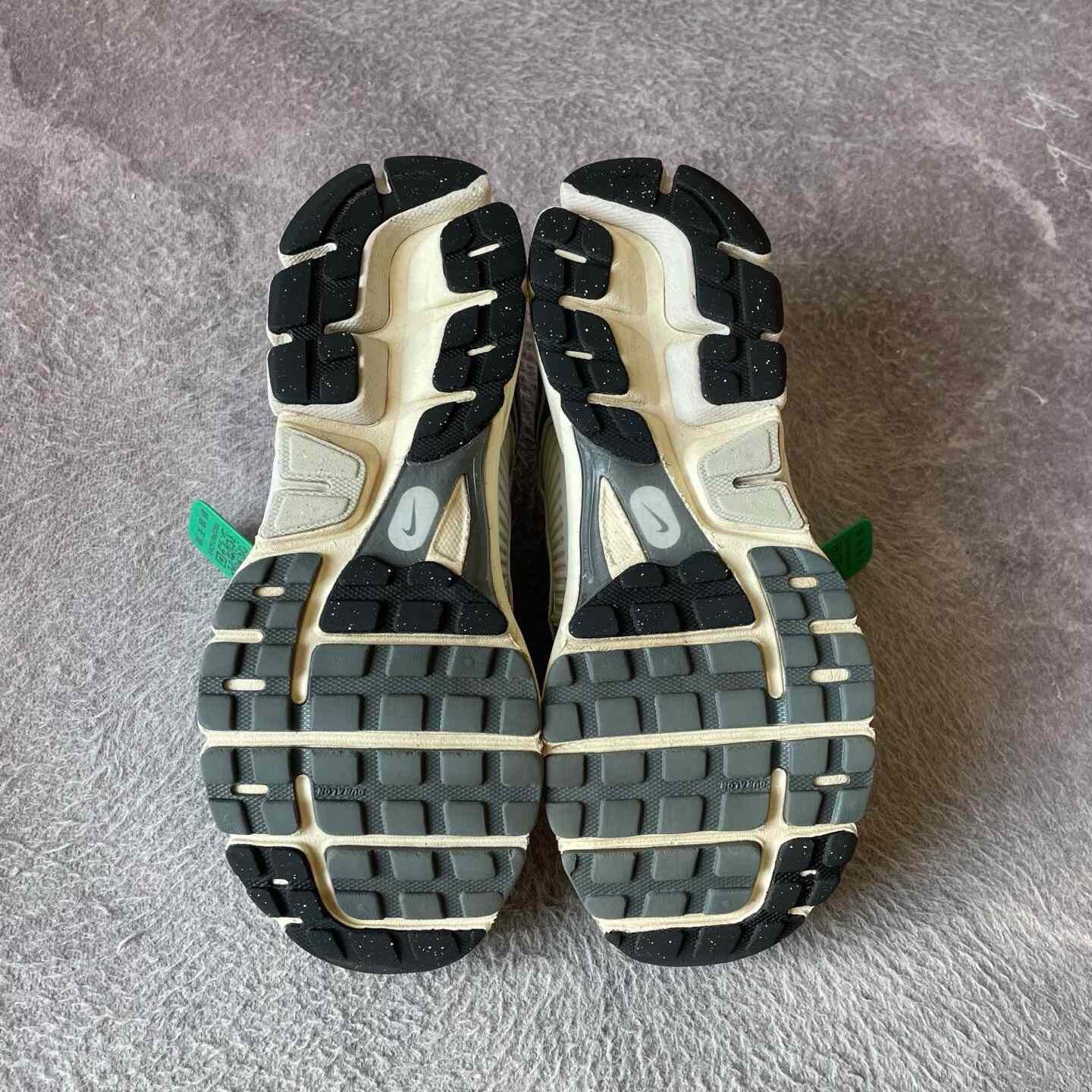 Nike Nike ZOOM VOMERO5黑灰 Gray Lowtop Sneakers 42 Men Size US 9 / EU 42 - 4 Thumbnail