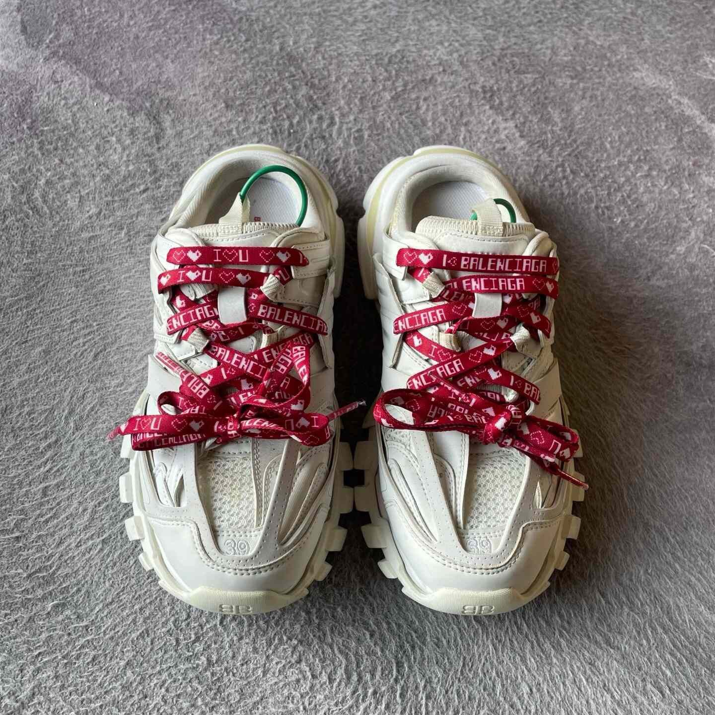 Balenciaga Balenciaga White Lowtop Sneakers 39 Women Size US 8.5 / IT 38.5 - 2 Thumbnail