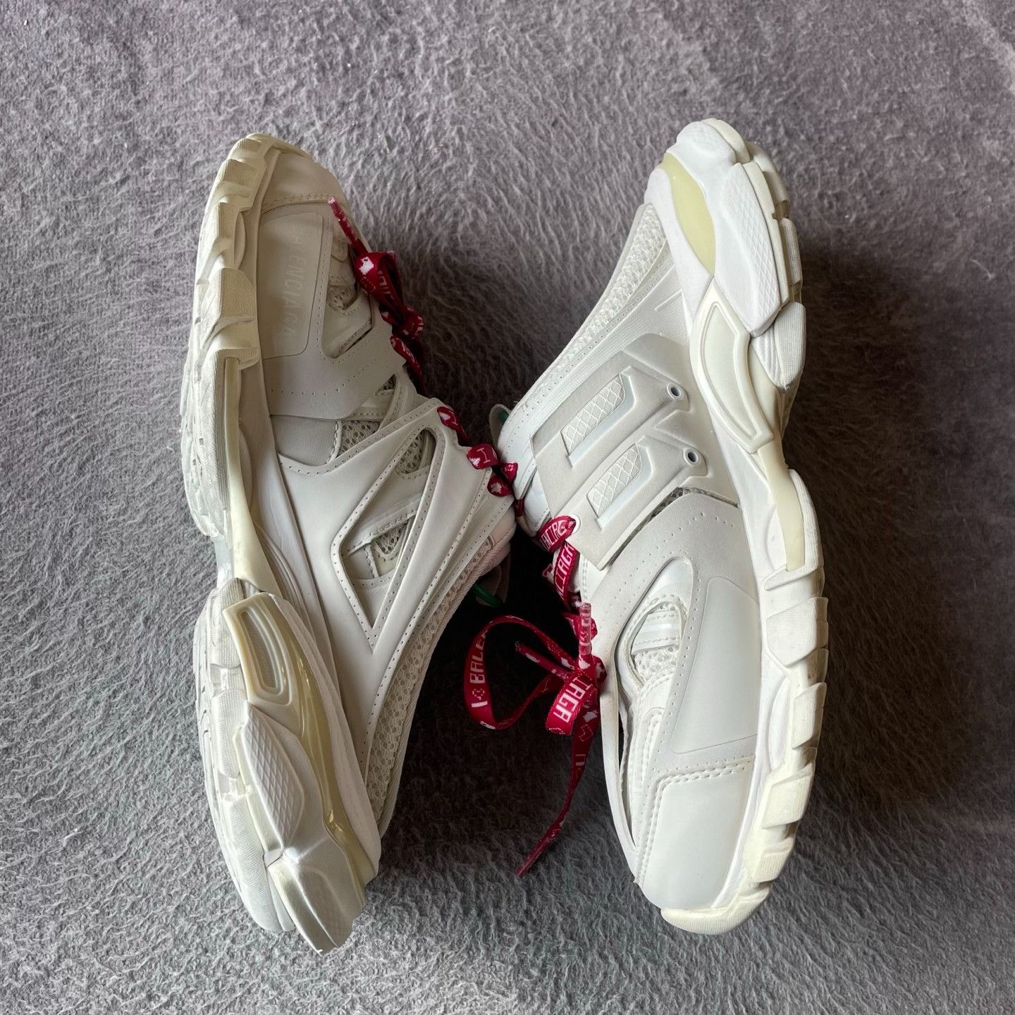 Balenciaga Balenciaga White Lowtop Sneakers 39 Women Size US 8.5 / IT 38.5 - 7 Thumbnail