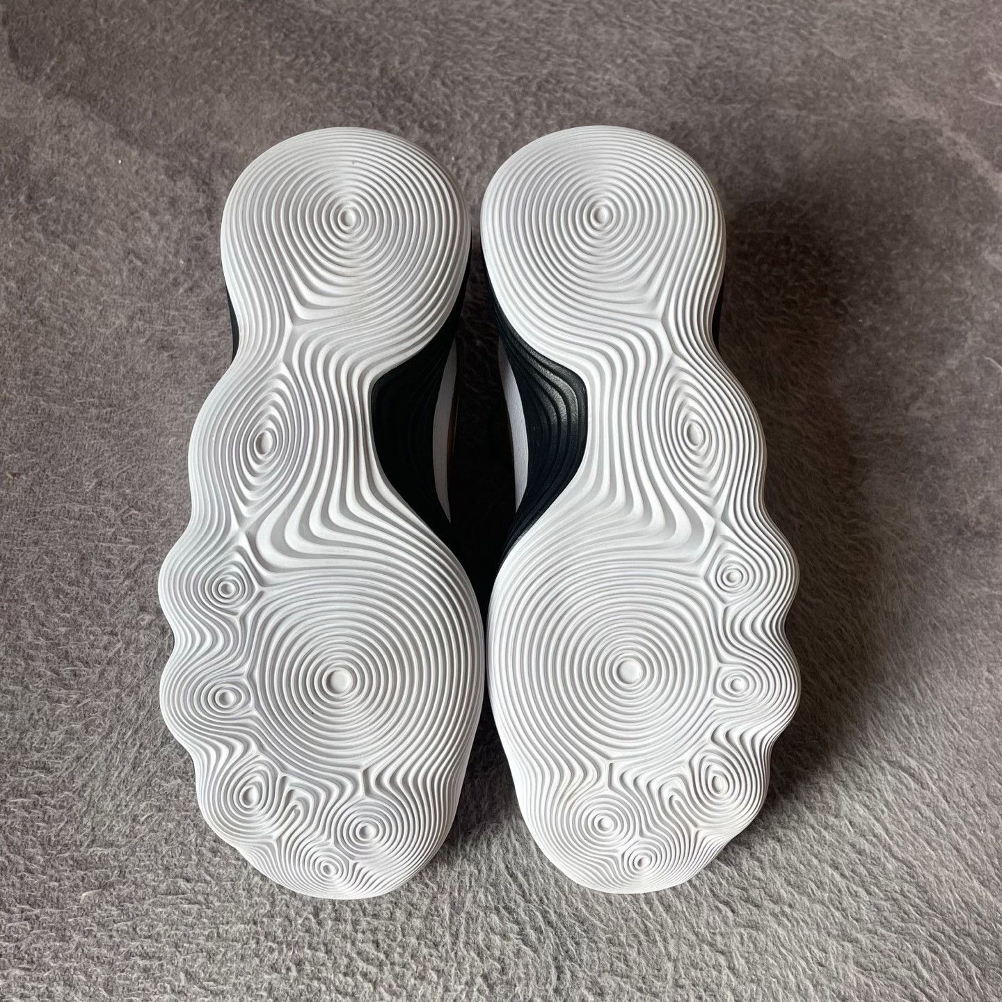 Nike Nike White Lowtop Sneakers 41 Men Size US 8.5 / EU 41-42 - 4 Thumbnail