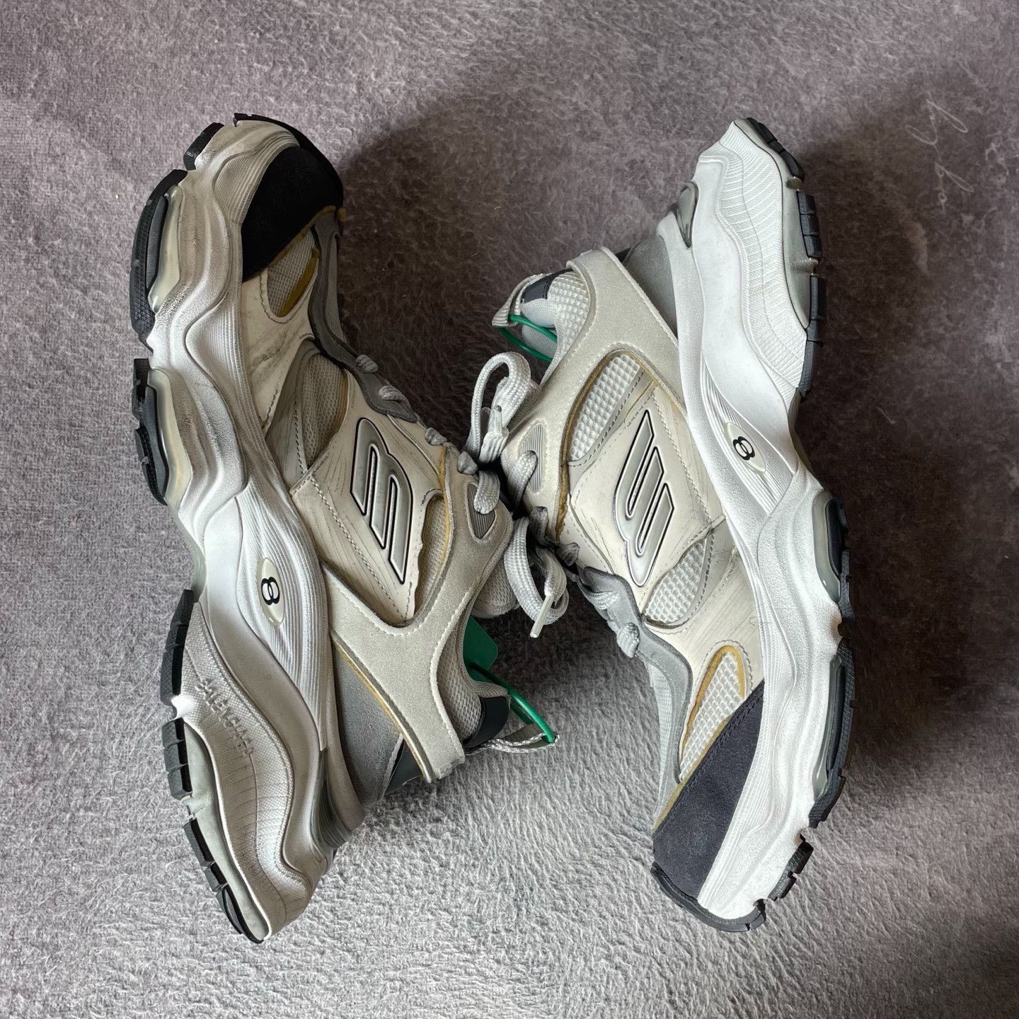 Balenciaga Balenciaga Cargo White Lowtop Sneakers 43 Men Size US 10 / EU 43 - 8 Thumbnail