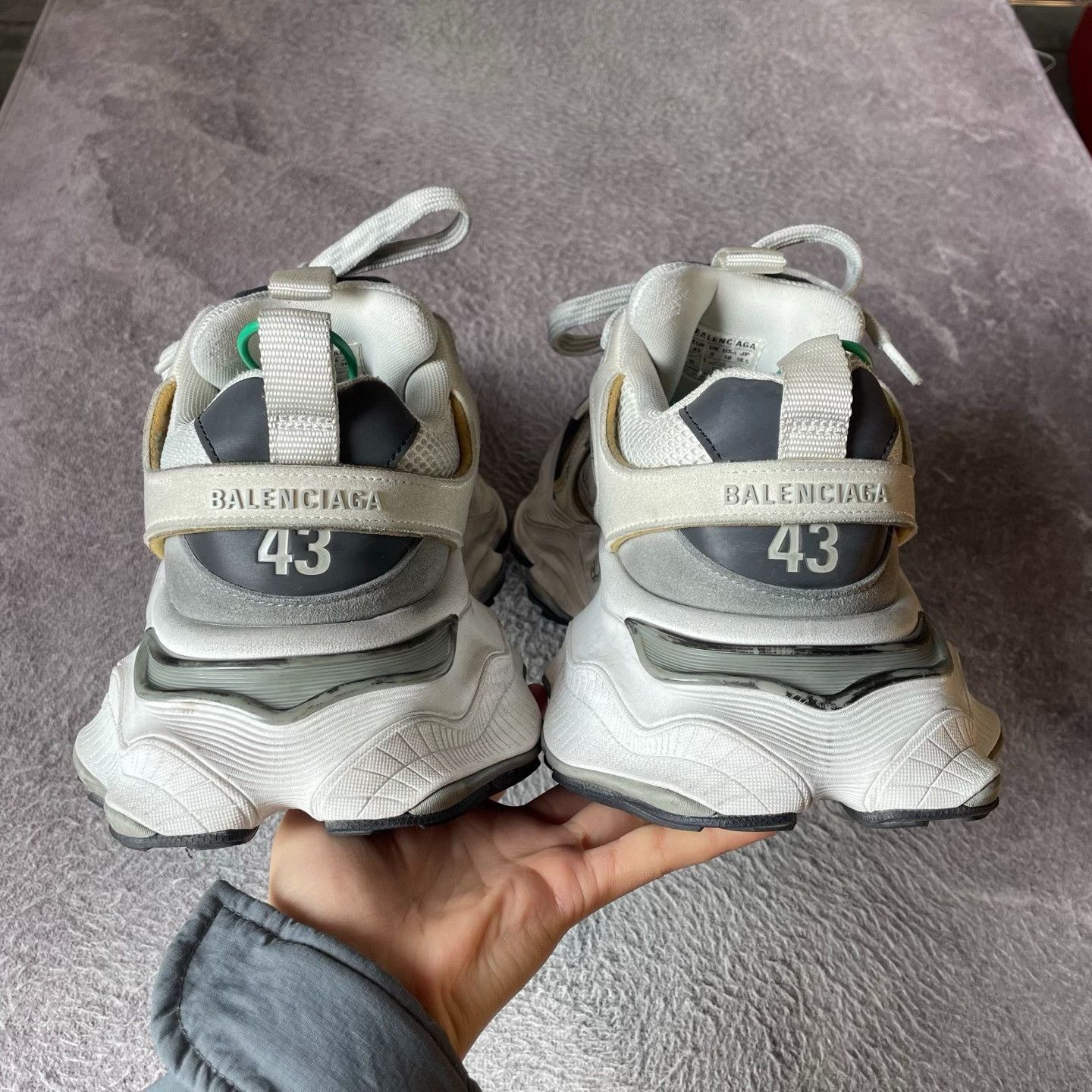 Balenciaga Balenciaga Cargo White Lowtop Sneakers 43 Men Size US 10 / EU 43 - 3 Thumbnail