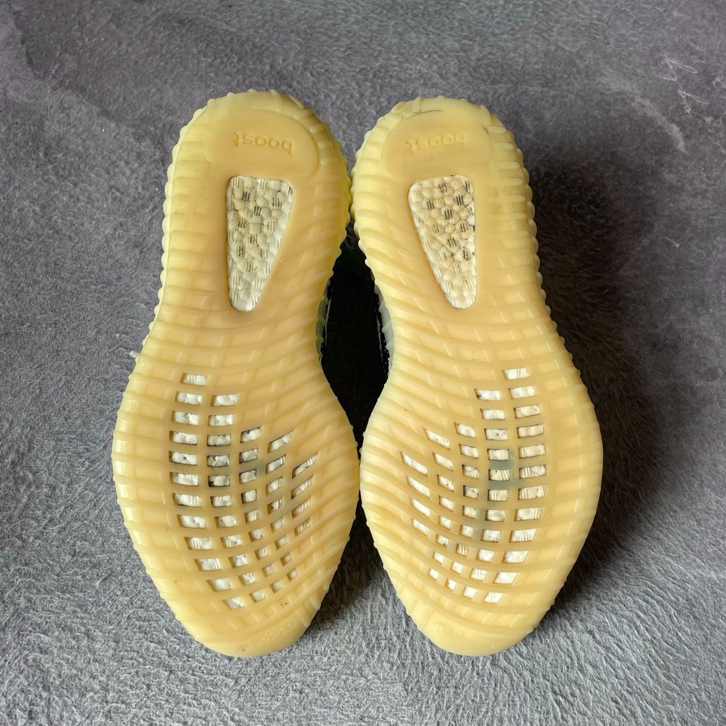 Yeezy Yeezy White Lowtop Sneakers 44 Men Size US 10.5 / EU 43-44 - 4 Thumbnail