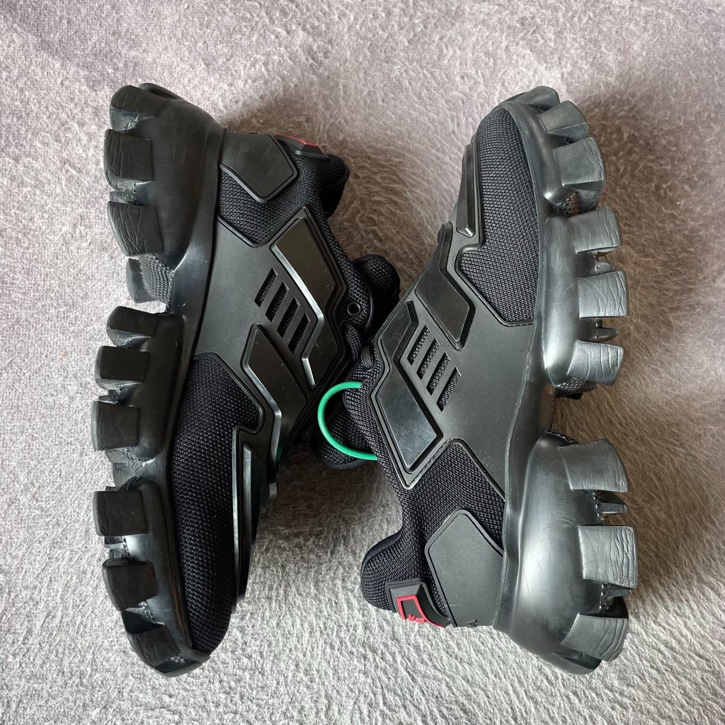 Prada Prada Black Lowtop Sneakers L Women Size US 8 / IT 38 - 7 Thumbnail