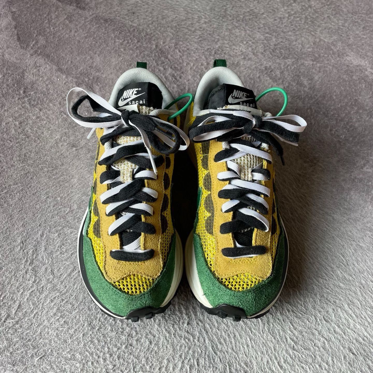 Nike Nike Yellow Lowtop Sneakers 38 Men Size US 6 / EU 39 - 2 Thumbnail