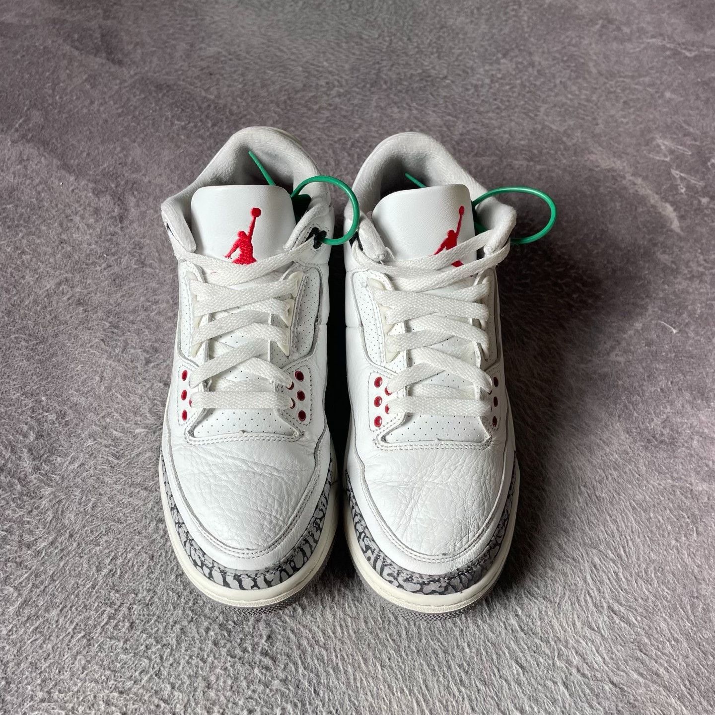 Nike Nike Distressed White Lowtop Sneakers 40 Men Size US 7.5 / EU 40-41 - 2 Thumbnail