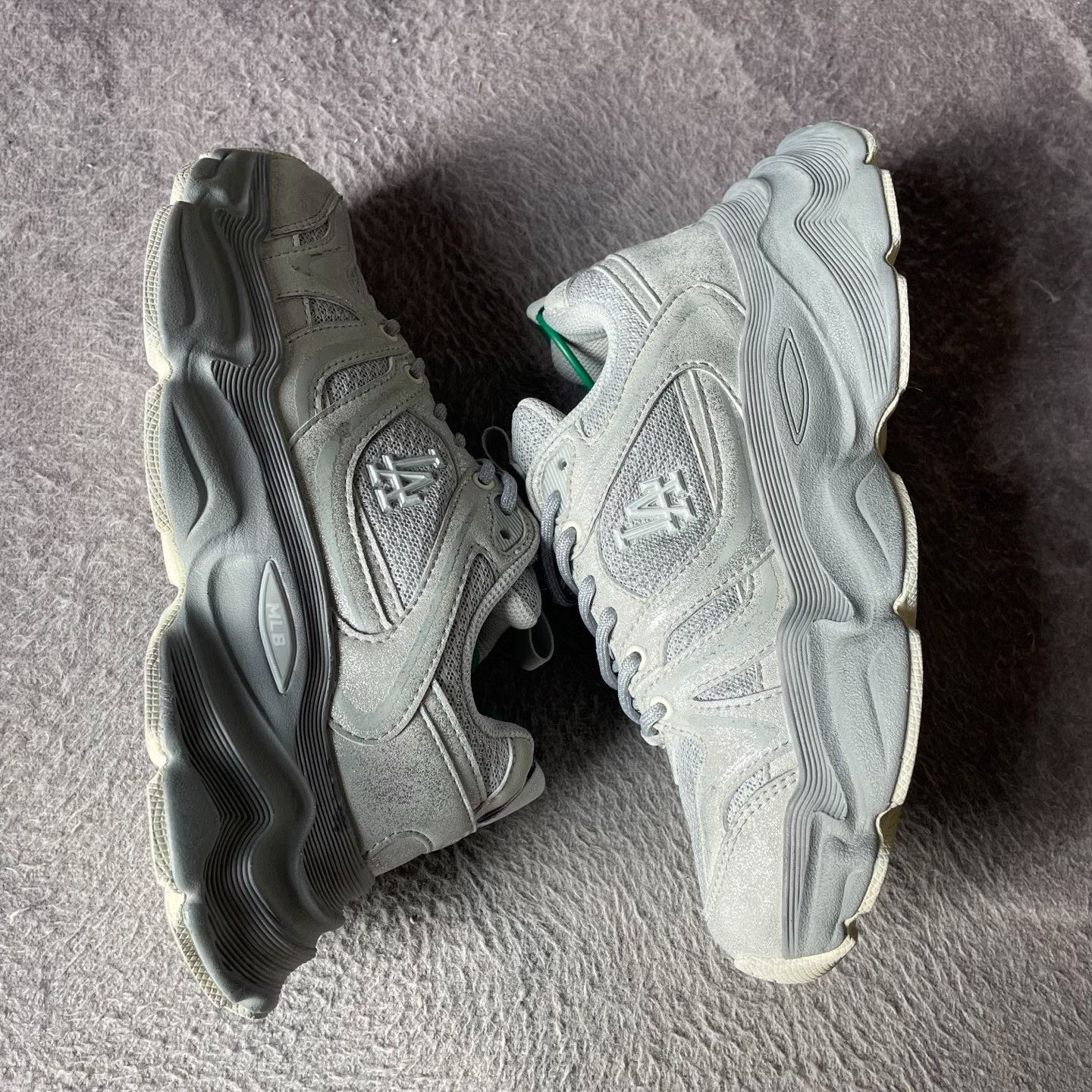 Other Gray Lowtop Sneakers 25 Women Size US 8 / IT 38 - 7 Thumbnail