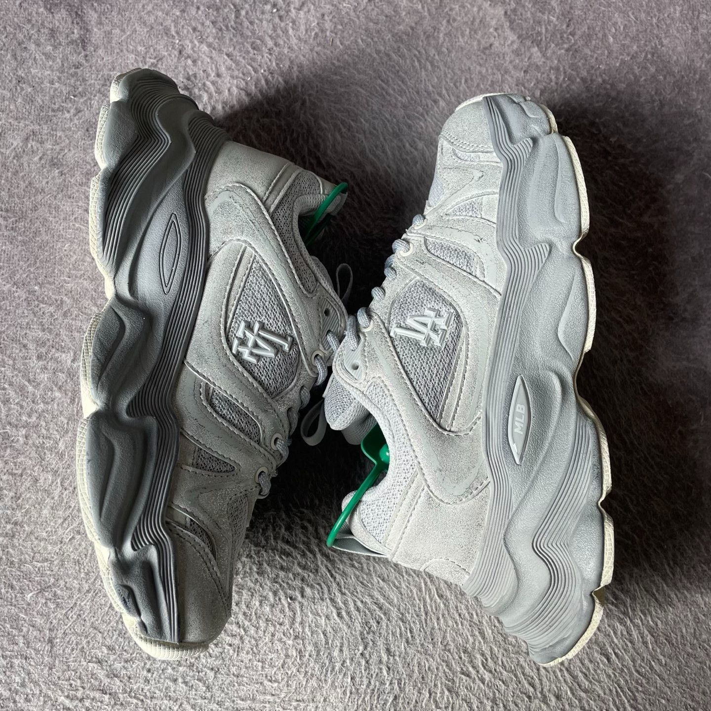 Other Gray Lowtop Sneakers 25 Women Size US 8 / IT 38 - 8 Thumbnail