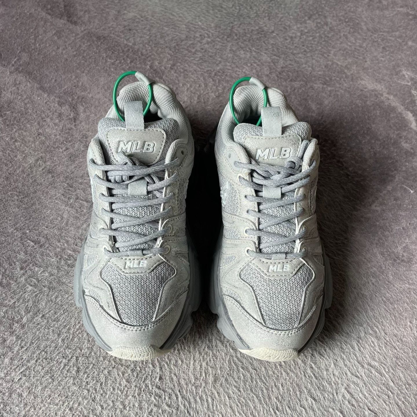 Other Gray Lowtop Sneakers 25 Women Size US 8 / IT 38 - 2 Thumbnail