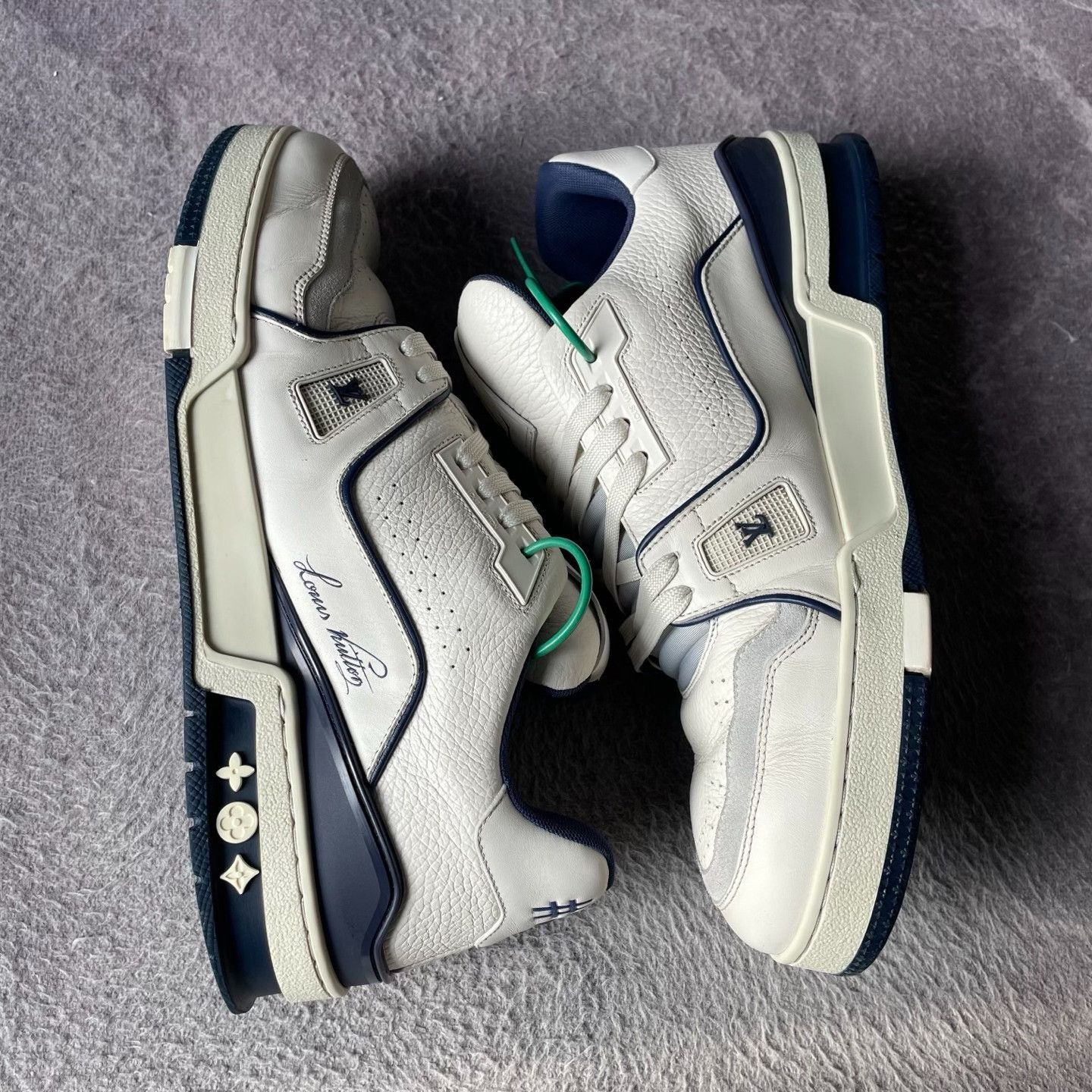Louis Vuitton Louis Vuitton Training Blue Lowtop Sneakers 43 Men Size US 10 / EU 43 - 6 Thumbnail