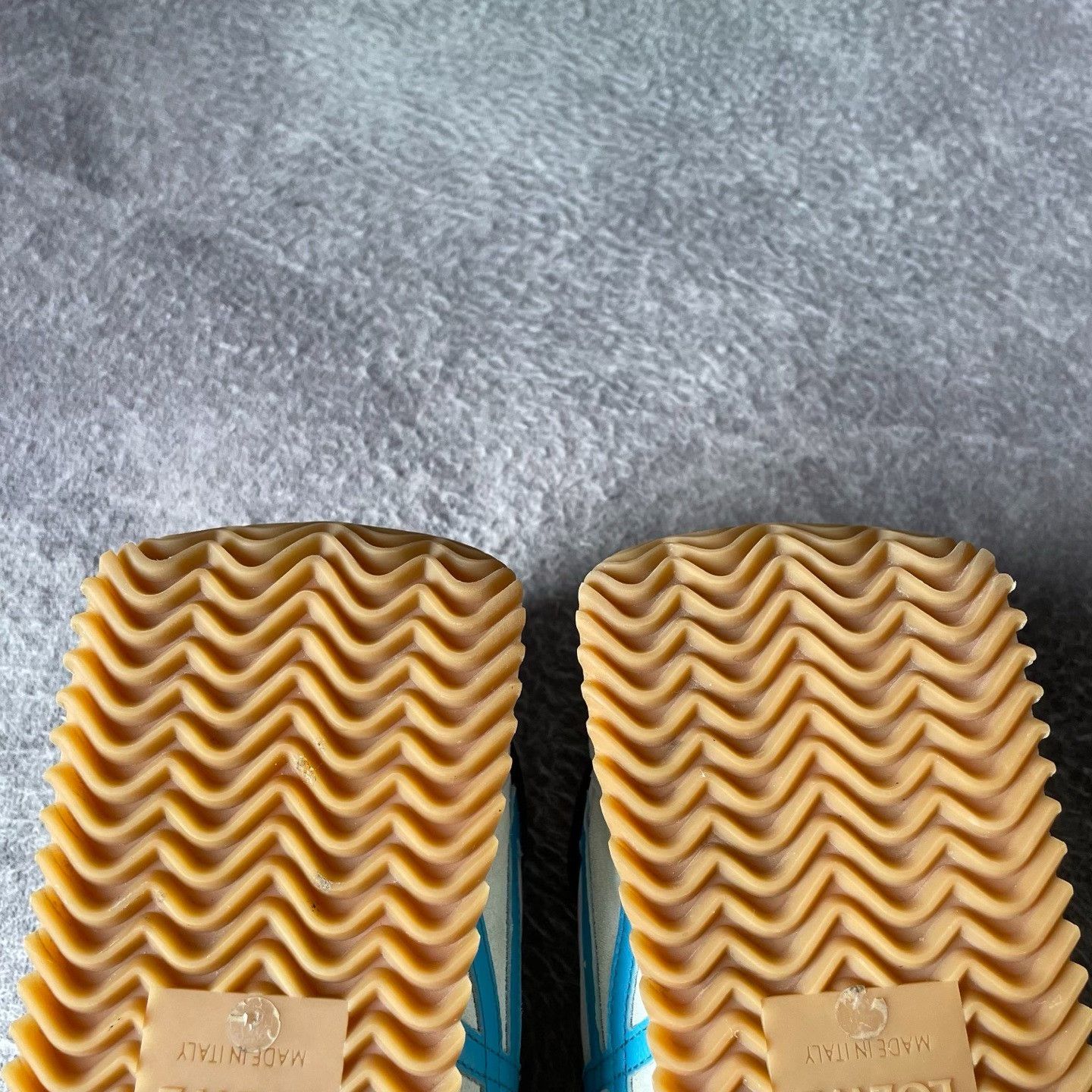 Louis Vuitton Louis Vuitton Blue Lowtop Sneakers M Men Size US 10 / EU 43 - 5 Thumbnail