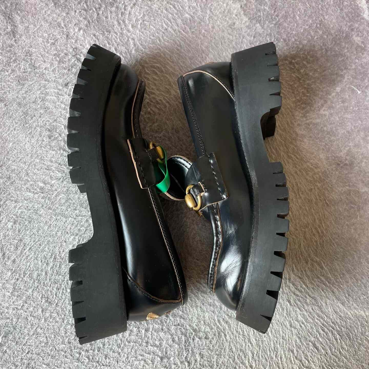 Gucci Gucci Black Lowtop Sneakers 37 Women Size US 6.5 / IT 36.5 - 7 Thumbnail