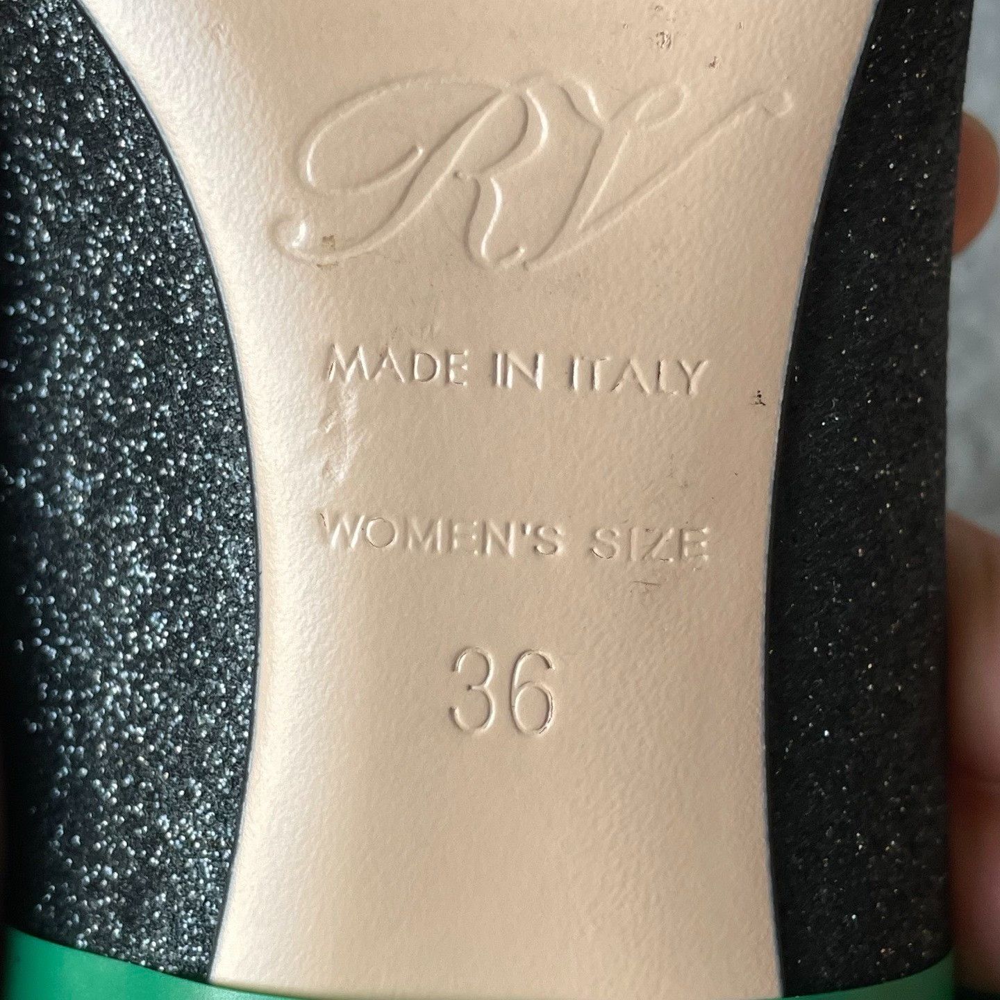 Gucci Gucci Black Lowtop Sneakers 36 Women Size US 6 / IT 36 - 5 Thumbnail