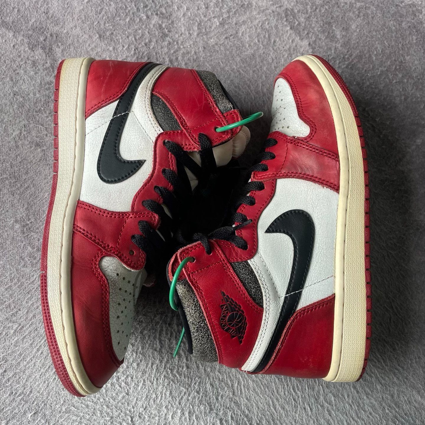 Nike Nike Distressed Red Lowtop Sneakers 22 Men Size US 10 / EU 43 - 7 Thumbnail