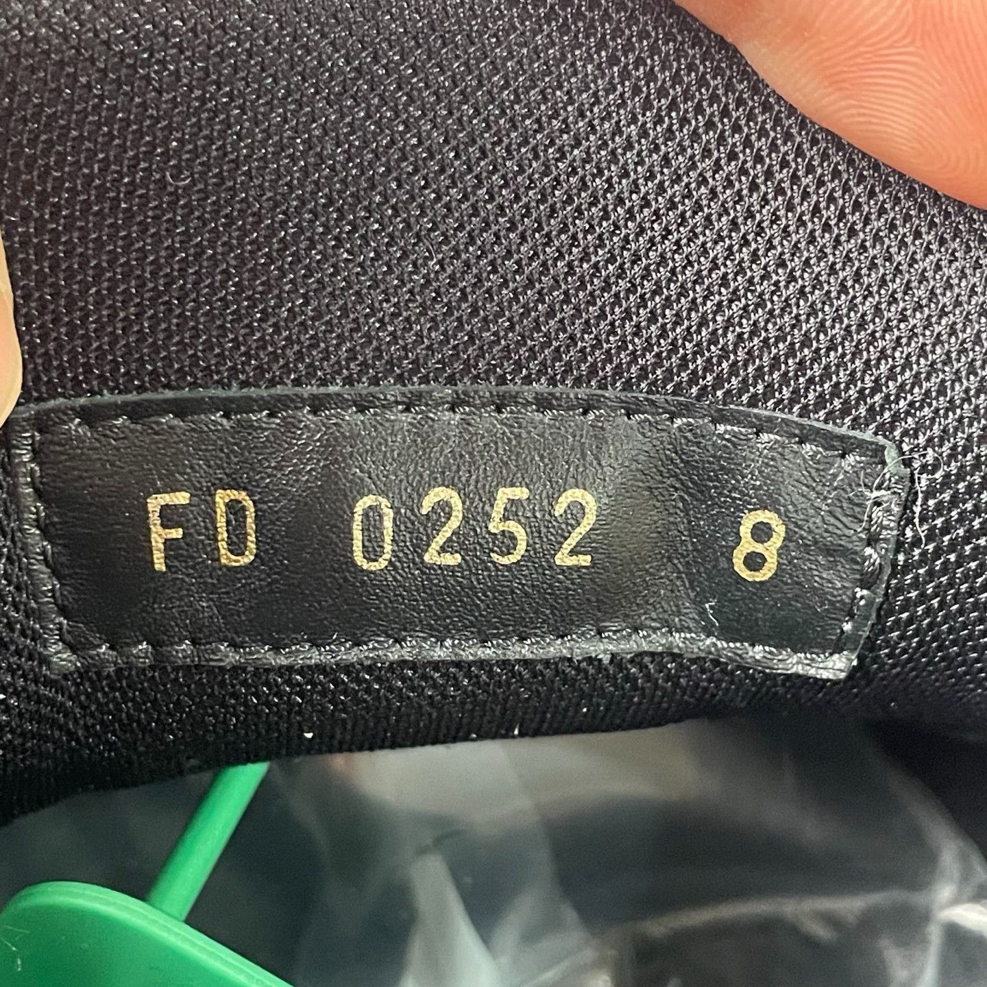 Louis Vuitton Louis Vuitton Training Black Lowtop Sneakers 42 Men Size US 9 / EU 42 - 5 Thumbnail