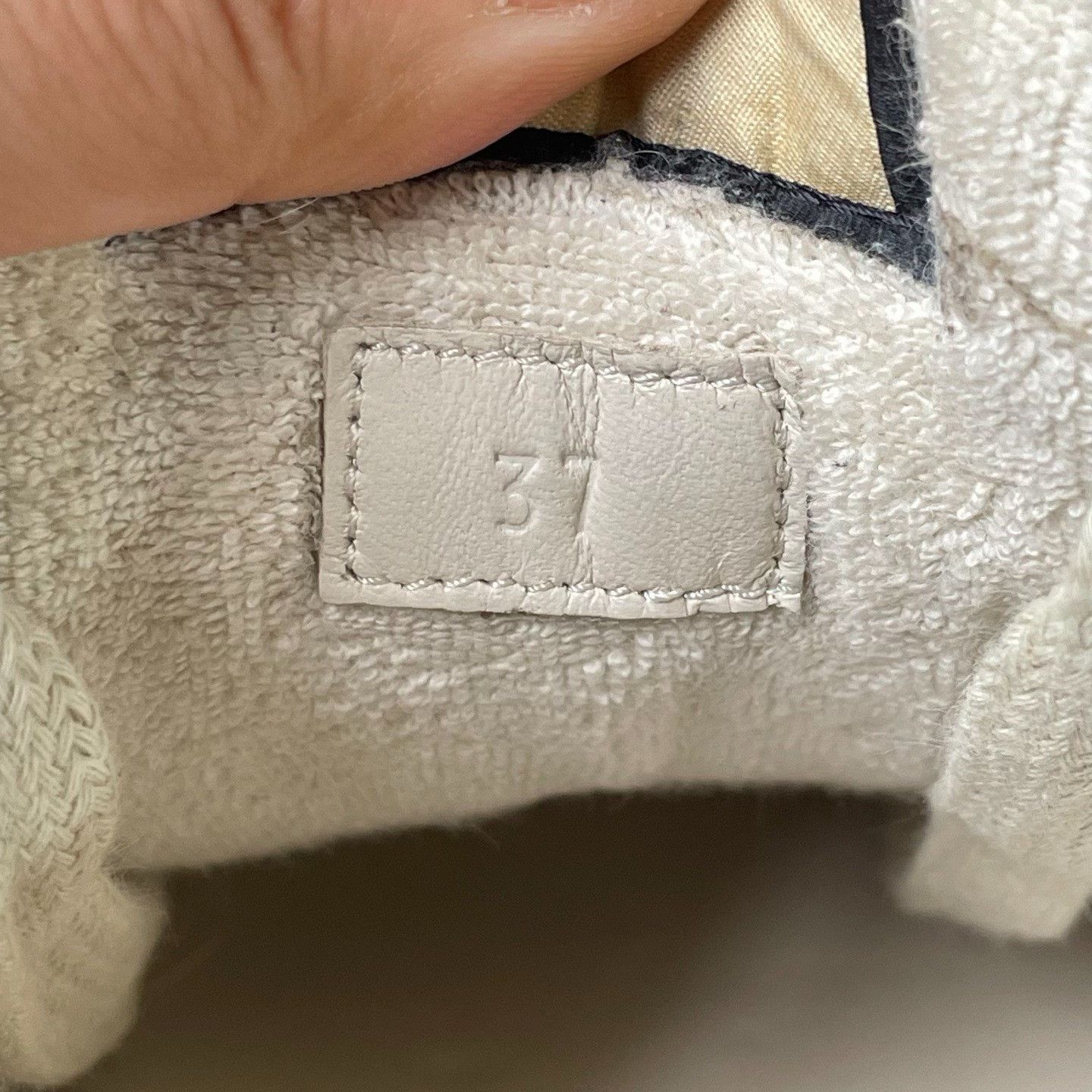 Gucci Gucci Multi Lowtop Sneakers 37 Women Size US 6.5 / IT 36.5 - 7 Thumbnail