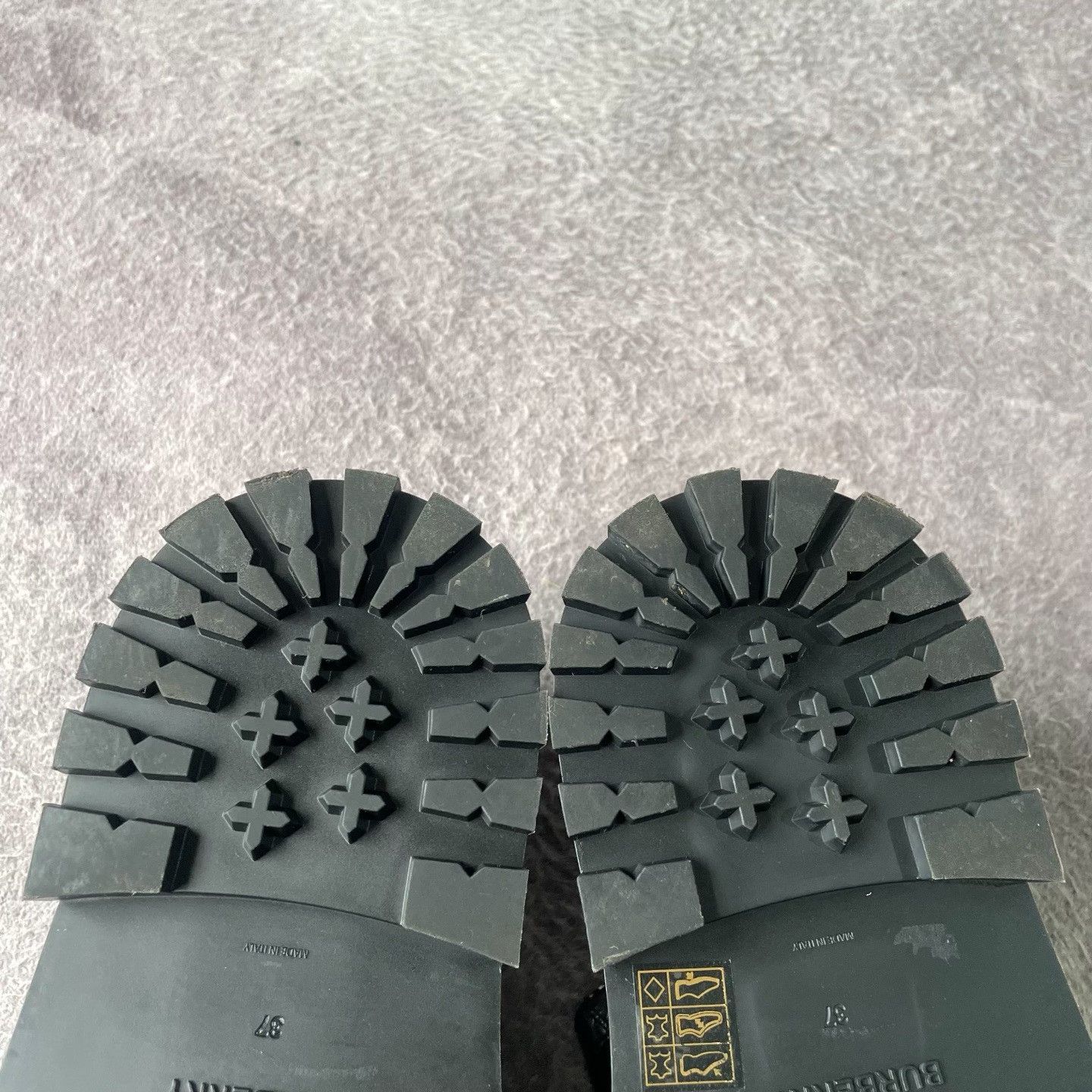 Burberry Burberry Black Sandals 37 Women Size US 6.5 / IT 36.5 - 5 Thumbnail