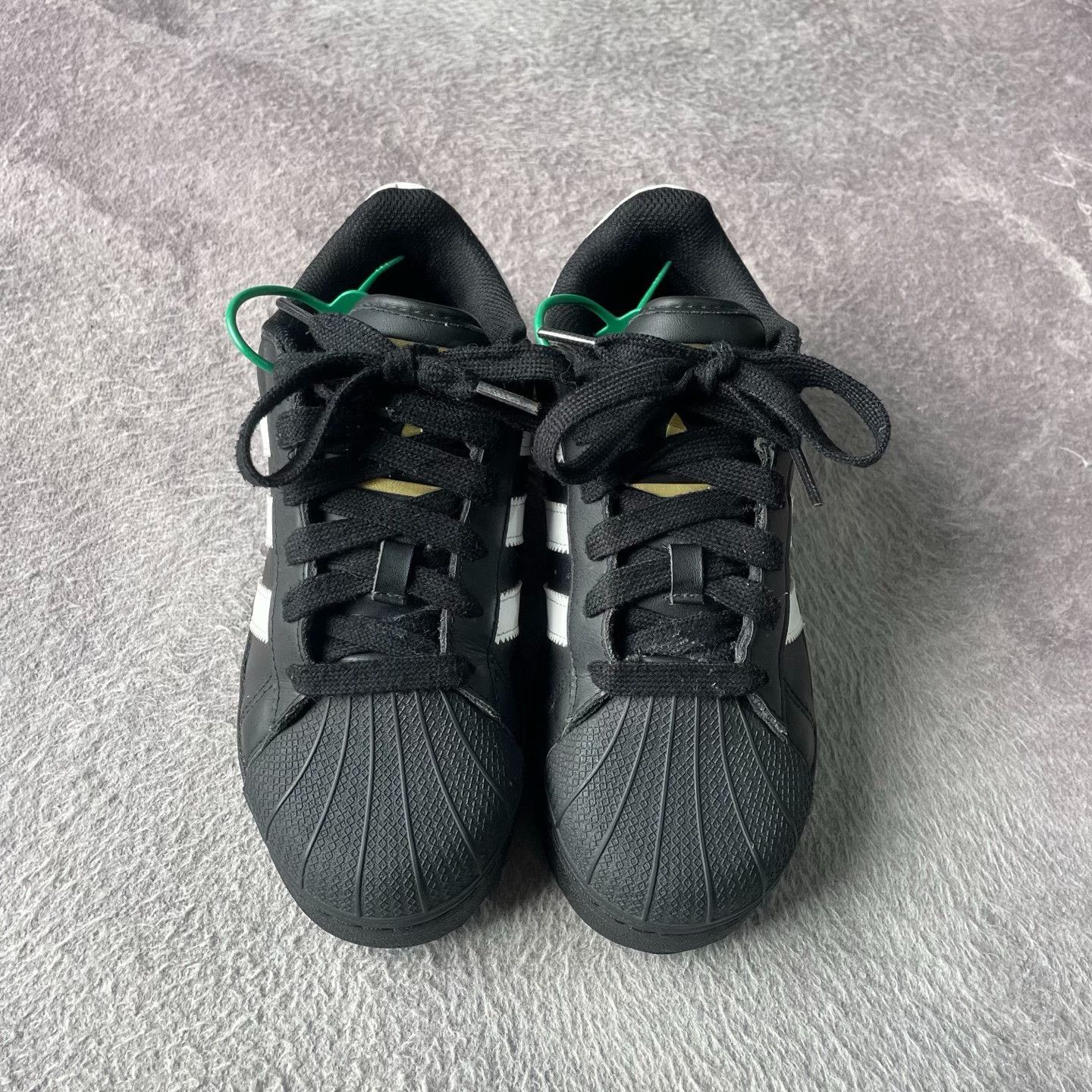 Adidas Adidas Black Lowtop Sneakers 38 Men Size US 6 / EU 39 - 2 Thumbnail