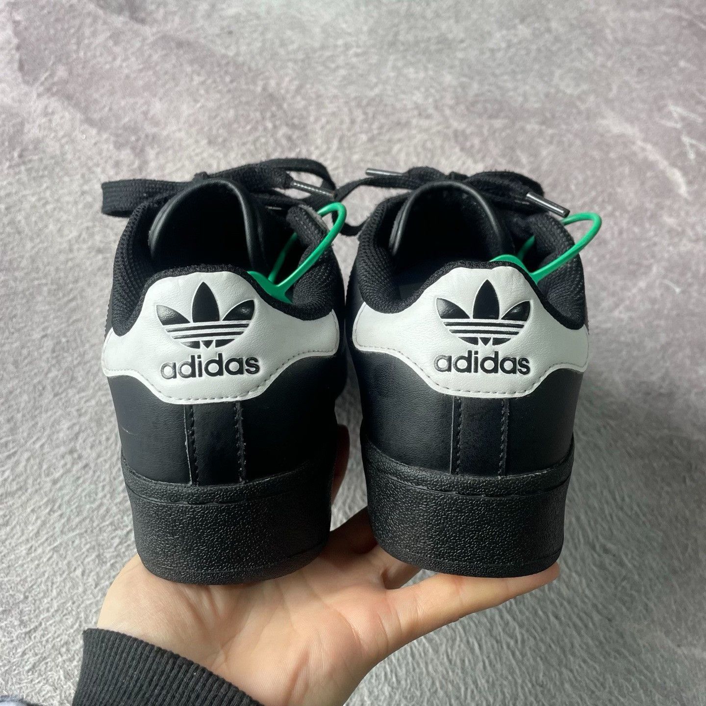 Adidas Adidas Black Lowtop Sneakers 38 Men Size US 6 / EU 39 - 3 Thumbnail