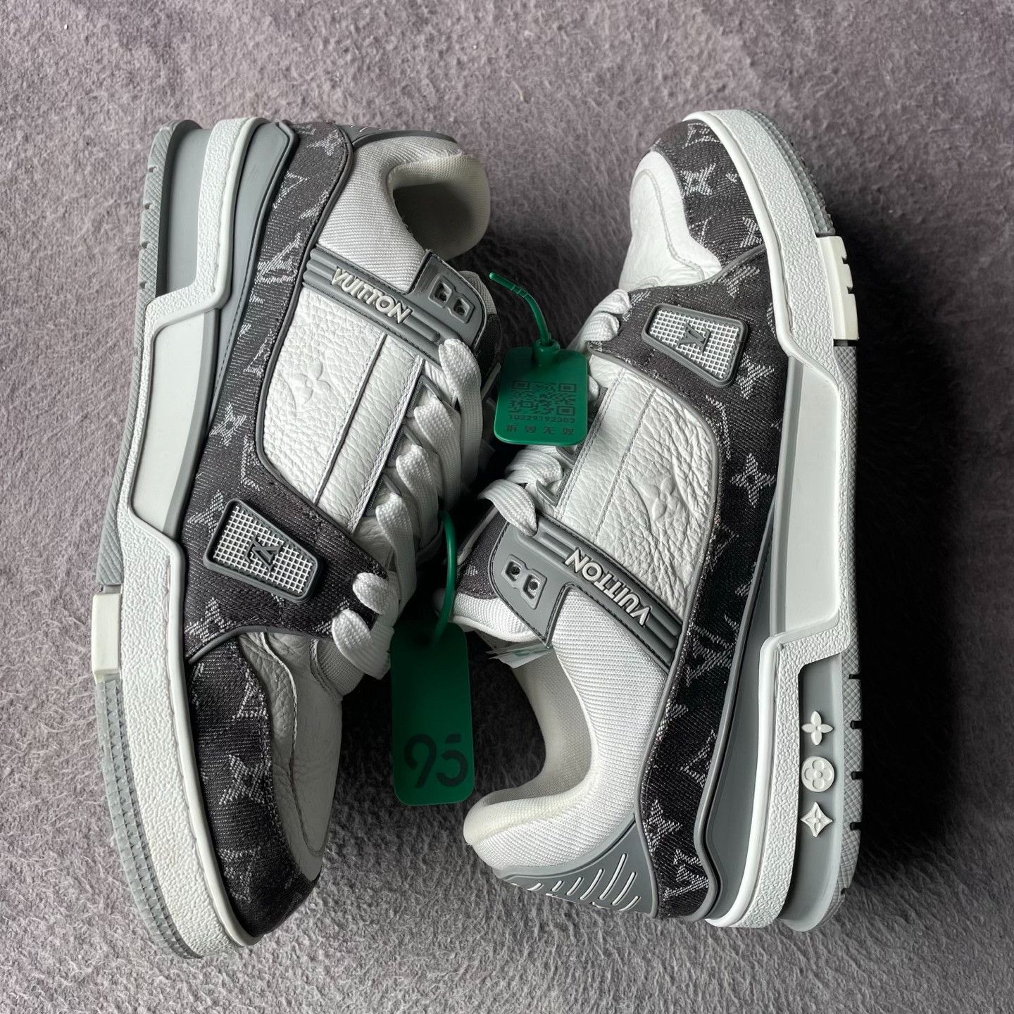 Louis Vuitton Louis Vuitton Training Denim White Lowtop Sneakers 43 Men Size US 10 / EU 43 - 7 Thumbnail