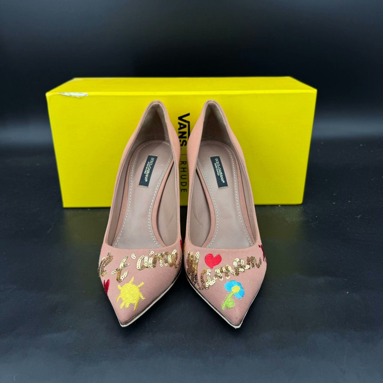 Dolce & Gabbana Dolce & Gabbana Floral Embroidered Lowtop Sneakers 37 Women Size US 6.5 / IT 36.5 - 5 Thumbnail