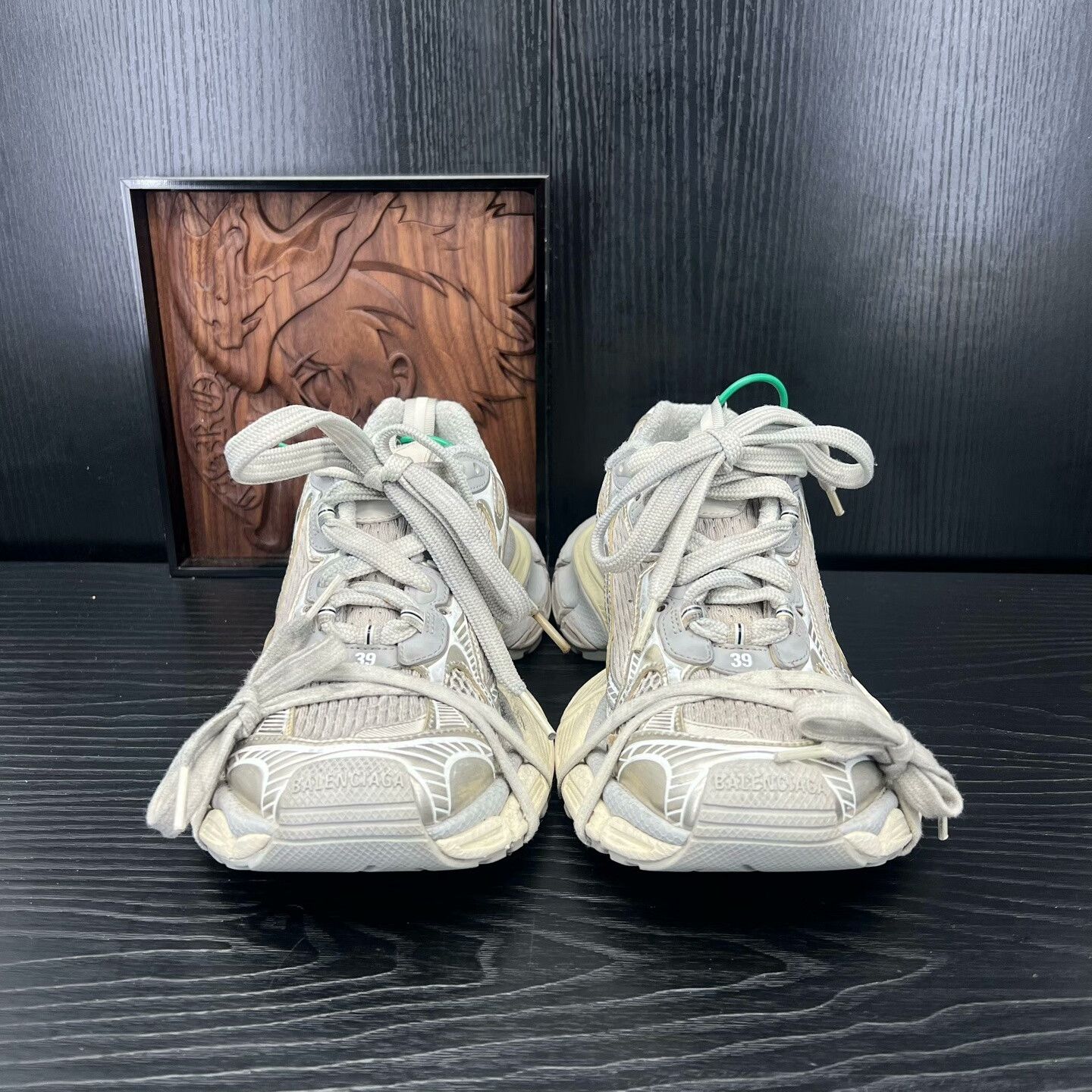 Balenciaga Balenciaga Beige Lowtop Sneakers XXXL Men Size US 10 / EU 43 - 3 Thumbnail