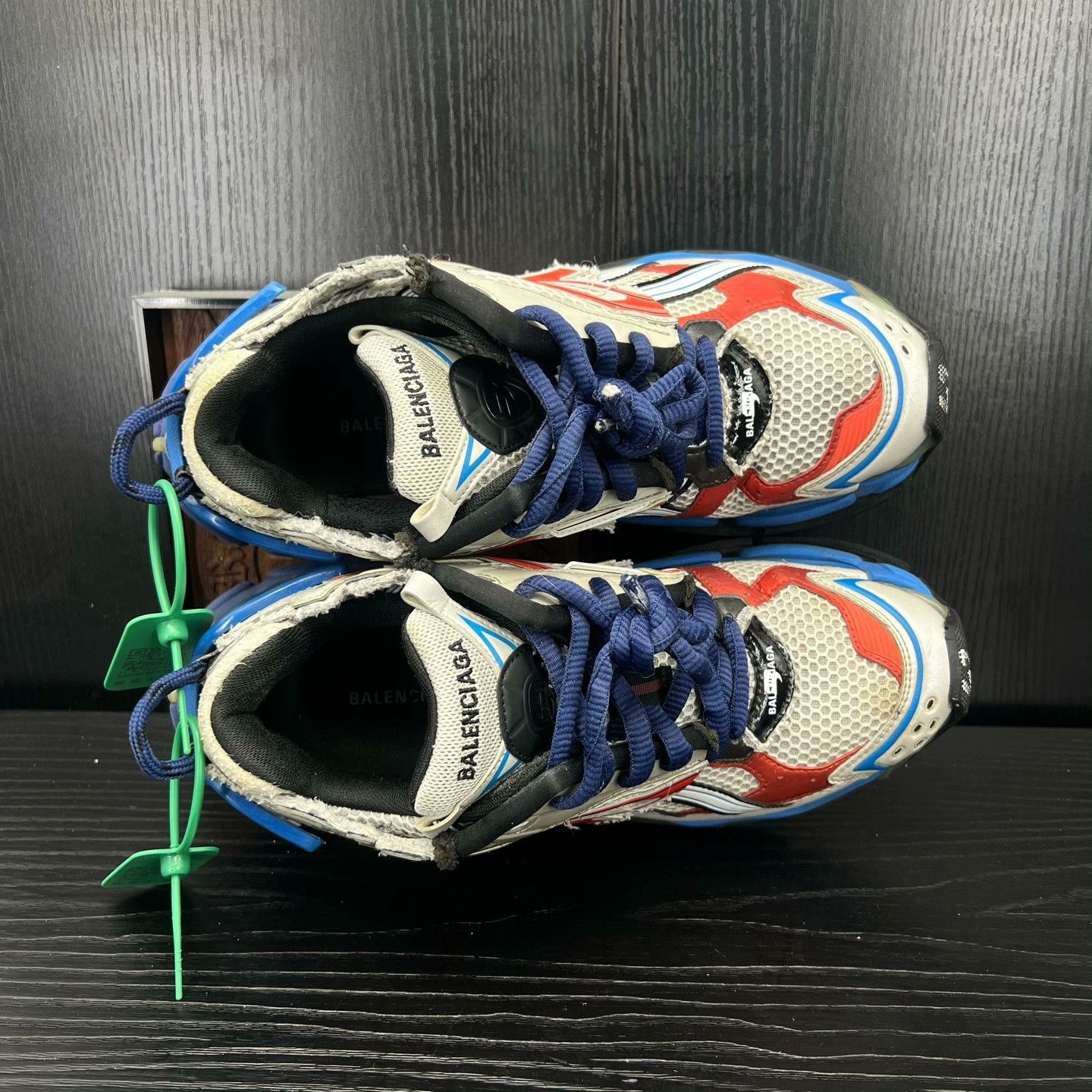 Balenciaga Balenciaga Running Blue Lowtop Sneakers 42 Men Size US 9 / EU 42 - 4 Thumbnail
