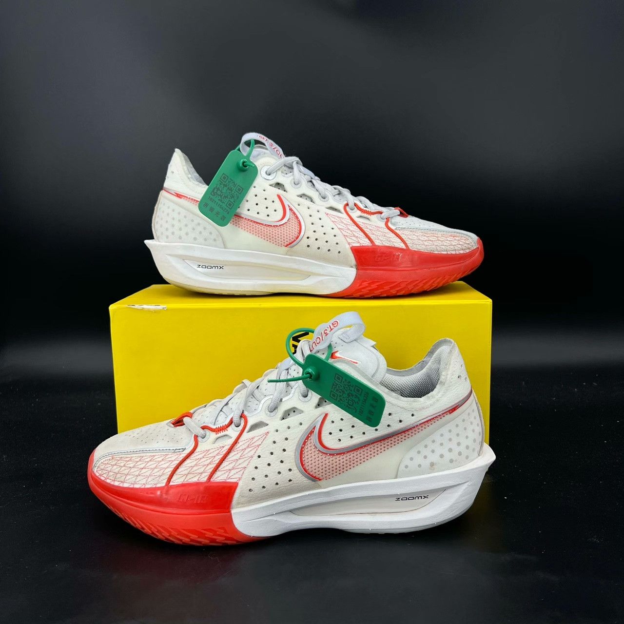 Nike Nike Red Lowtop Sneakers 44.5 Men Size US 11 / EU 44 - 3 Thumbnail