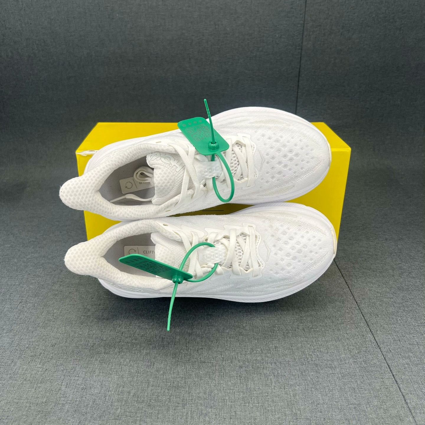 Hoka Hoka White Lowtop Sneakers 38 Men Size US 6 / EU 39 - 5 Thumbnail