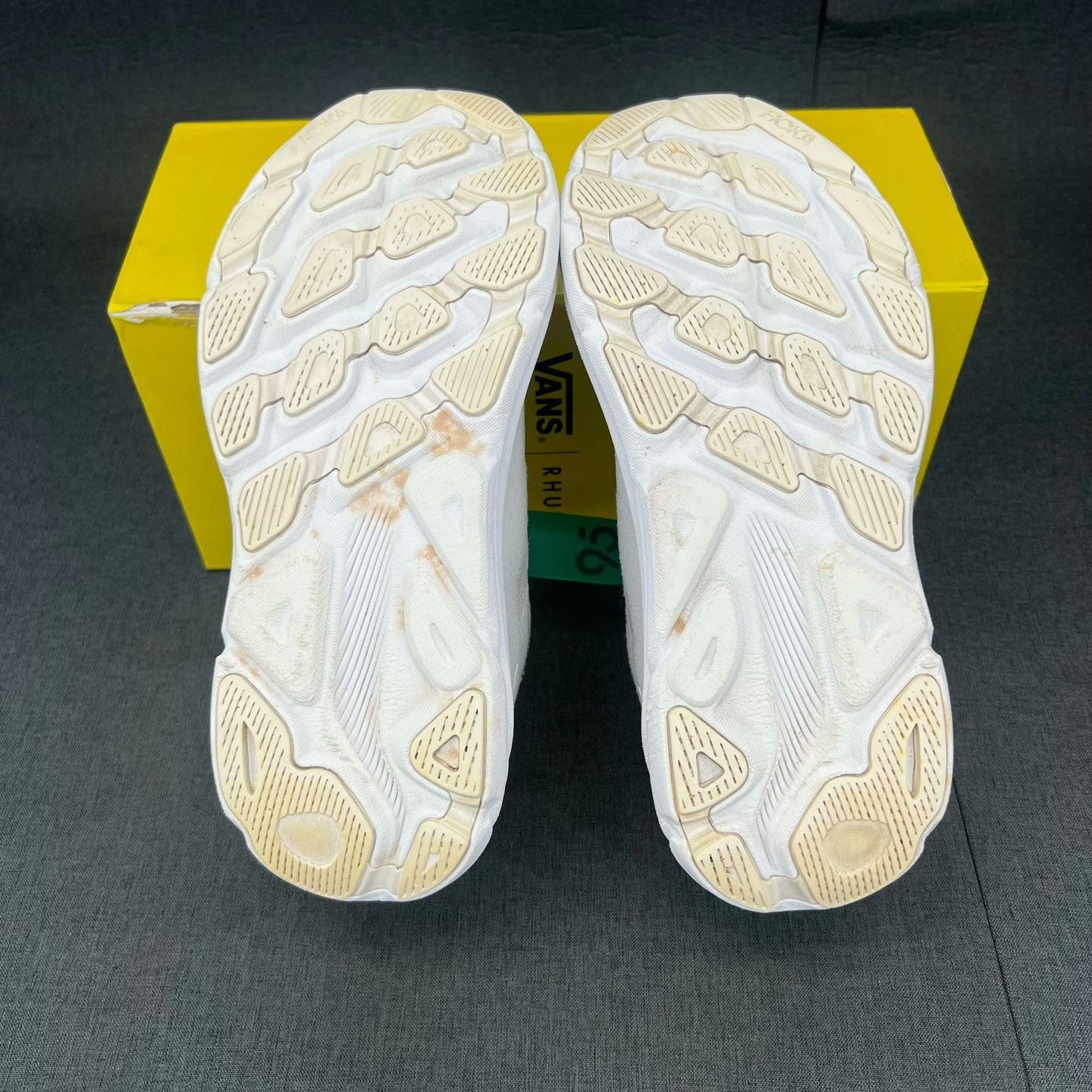 Hoka Hoka White Lowtop Sneakers 38 Men Size US 6 / EU 39 - 4 Thumbnail